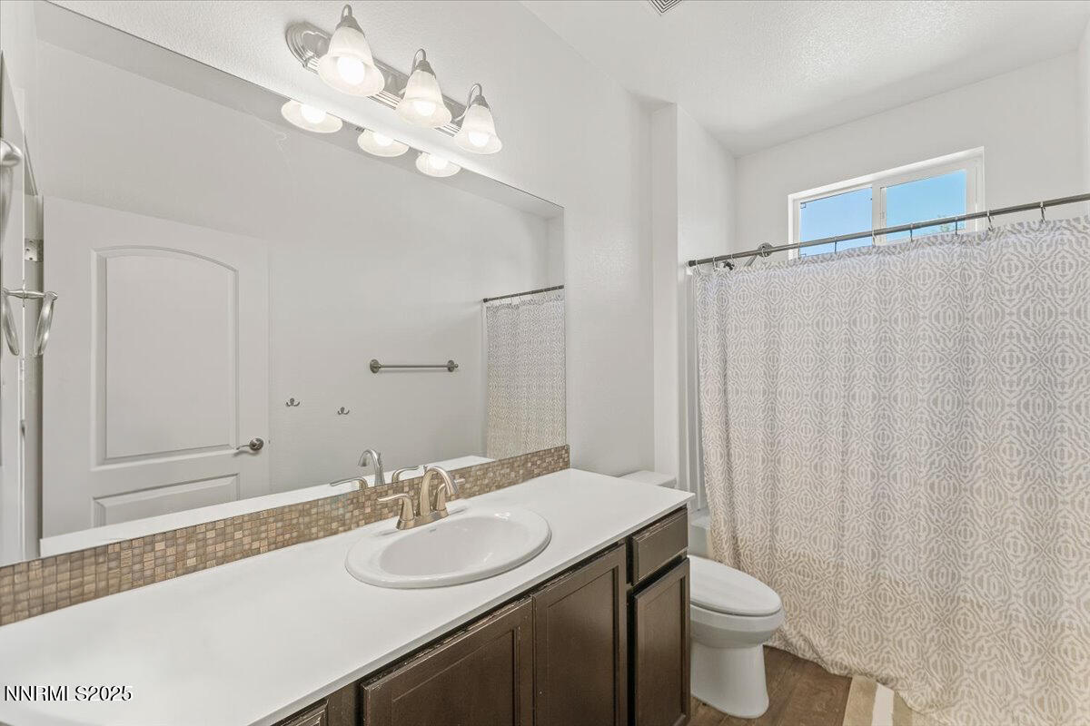 16-9620-Jessica-Court-Reno-NV-89521-16-o