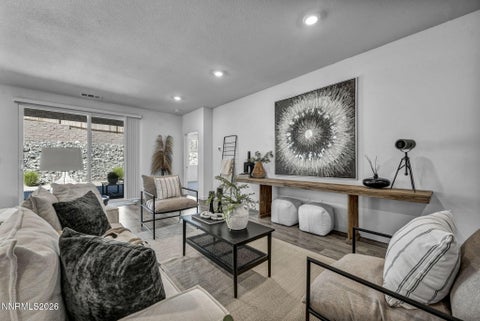 MLS: 260007387