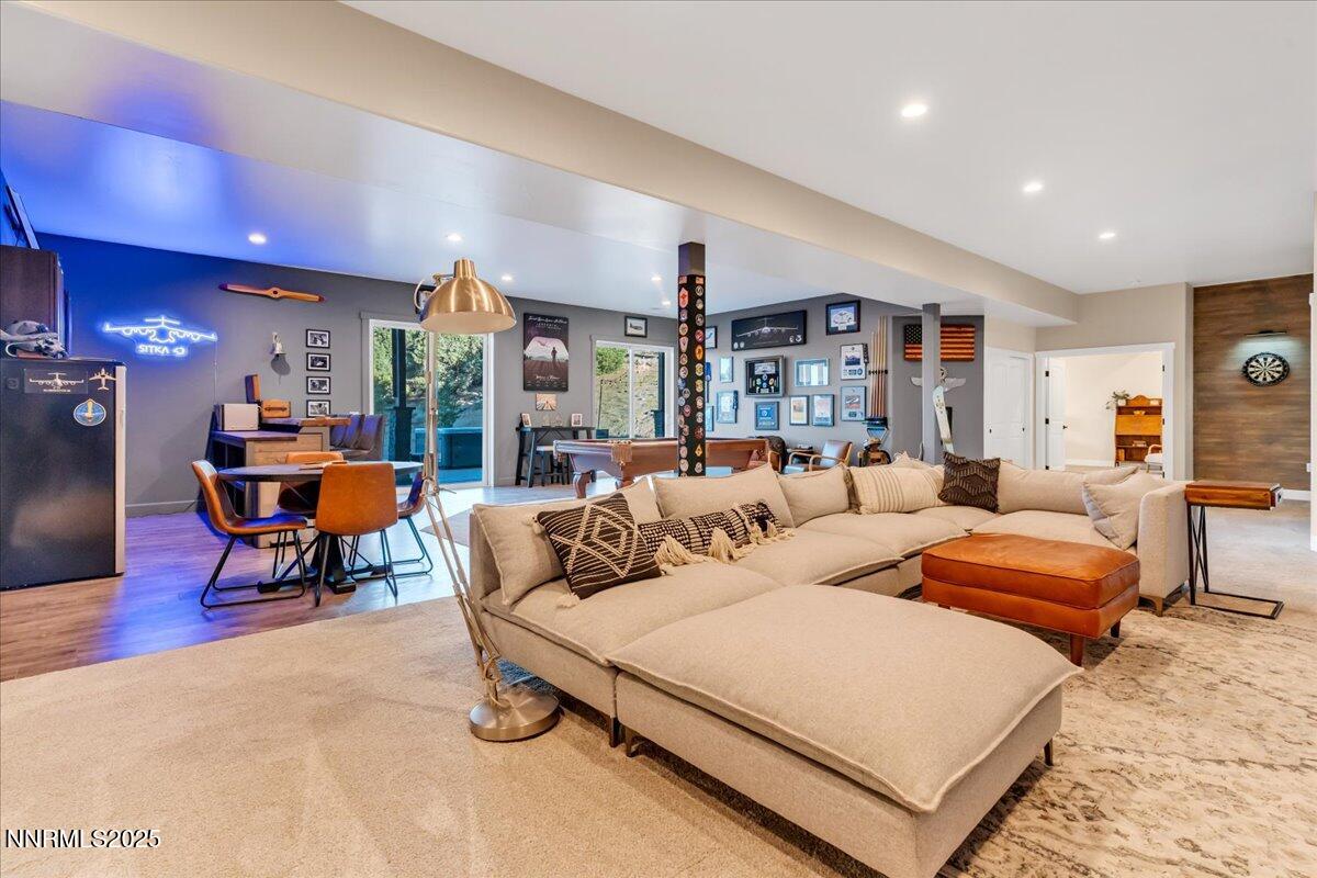 Reno, Nevada, 89521, United States, 5 Bedrooms Bedrooms, ,5 BathroomsBathrooms,Residential,Active,2025229