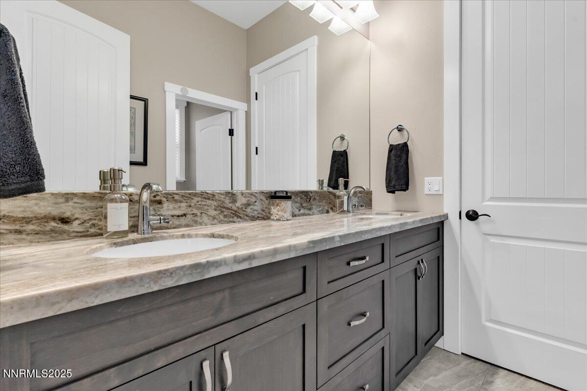 Reno, Nevada, 89521, United States, 5 Bedrooms Bedrooms, ,5 BathroomsBathrooms,Residential,Active,2025229