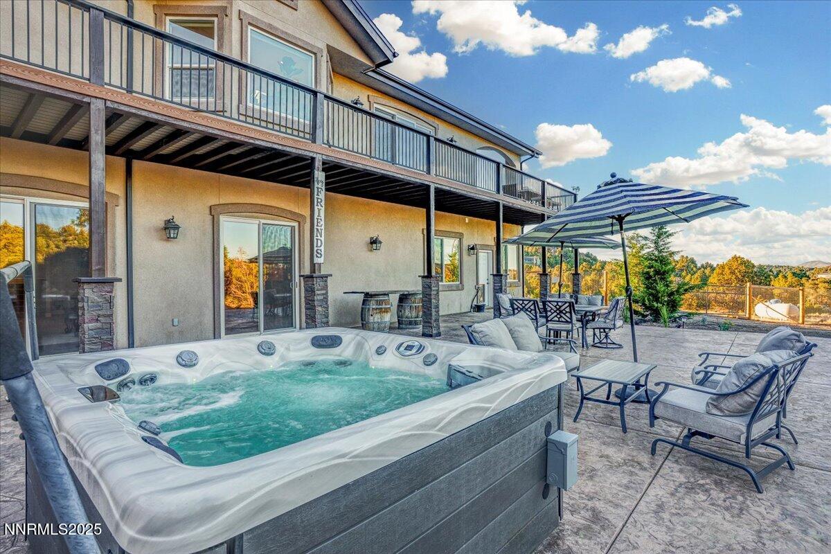 Reno, Nevada, 89521, United States, 5 Bedrooms Bedrooms, ,5 BathroomsBathrooms,Residential,Active,2025229