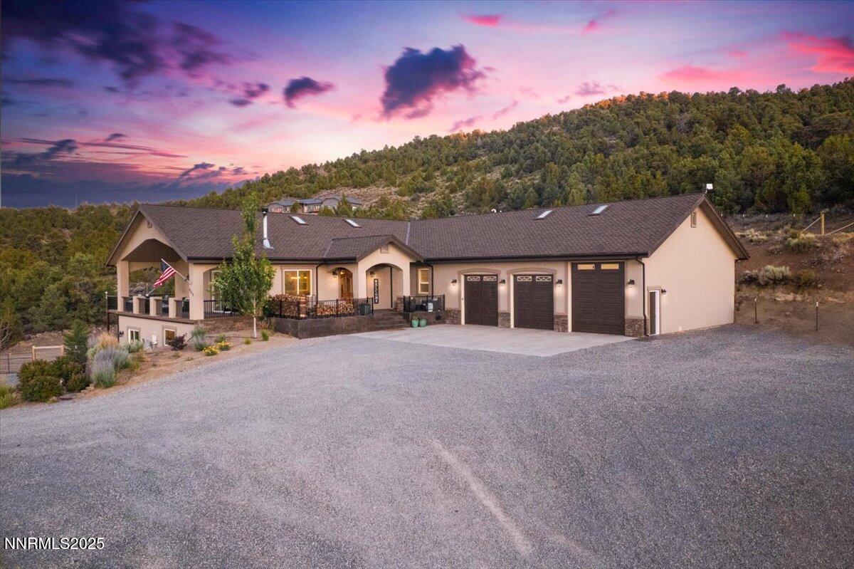 Reno, Nevada, 89521, United States, 5 Bedrooms Bedrooms, ,5 BathroomsBathrooms,Residential,Active,2025229
