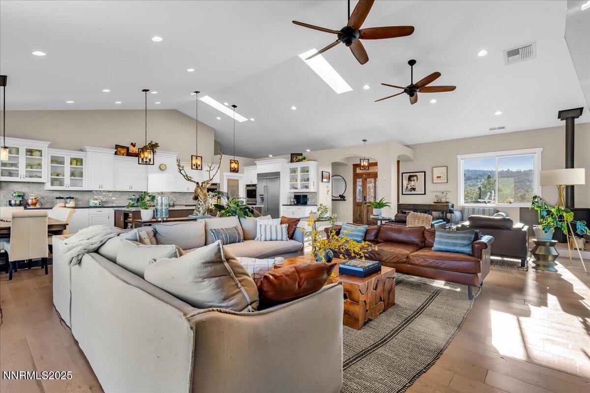 Reno, Nevada, 89521, United States, 5 Bedrooms Bedrooms, ,5 BathroomsBathrooms,Residential,Active,2025229