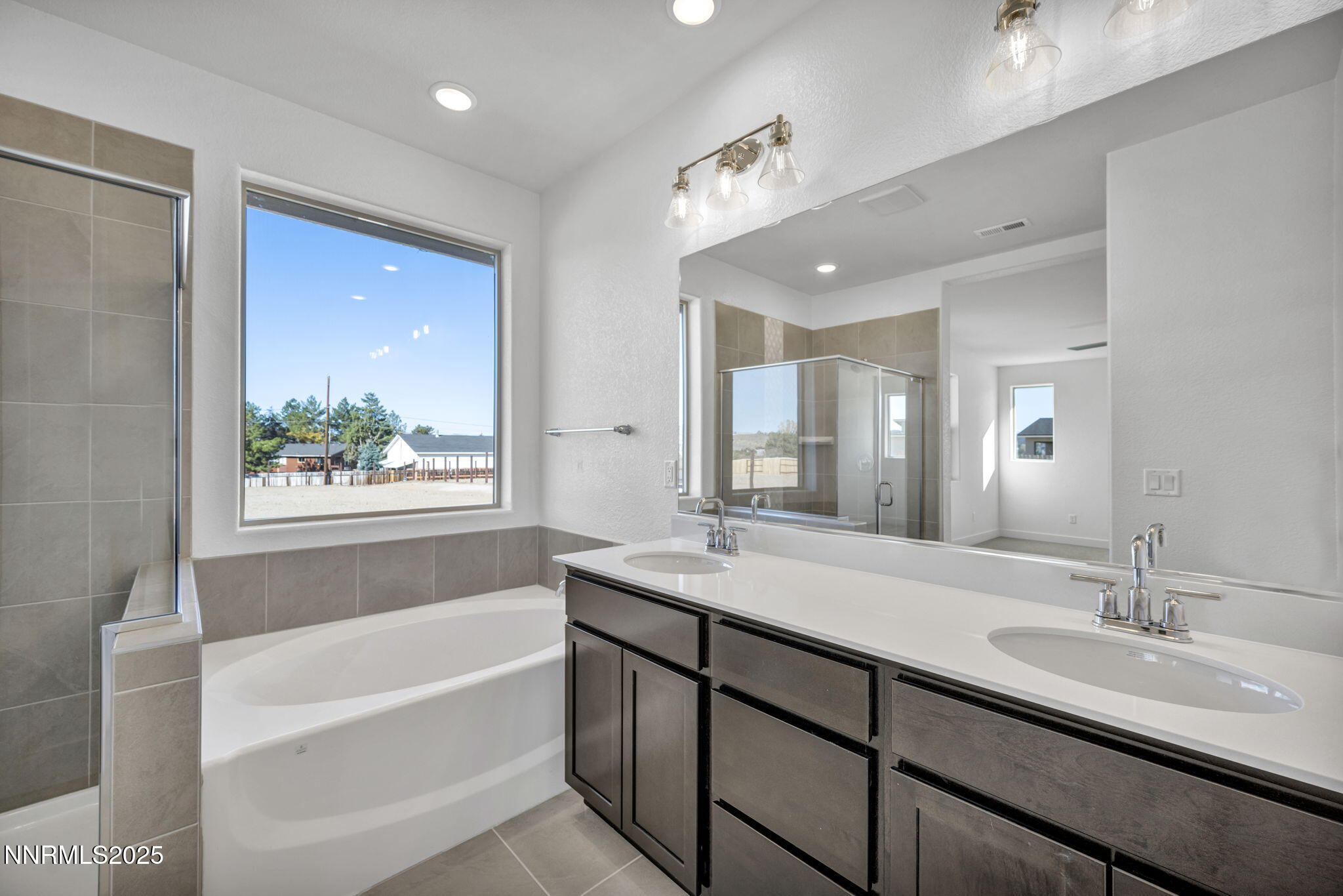 63-web-or-mls-8601-crandell-dr