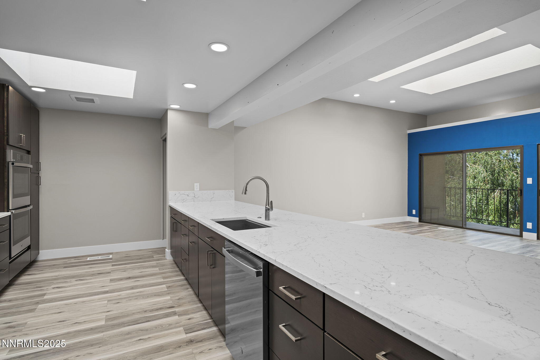 21-web-or-mls-_DSC7344