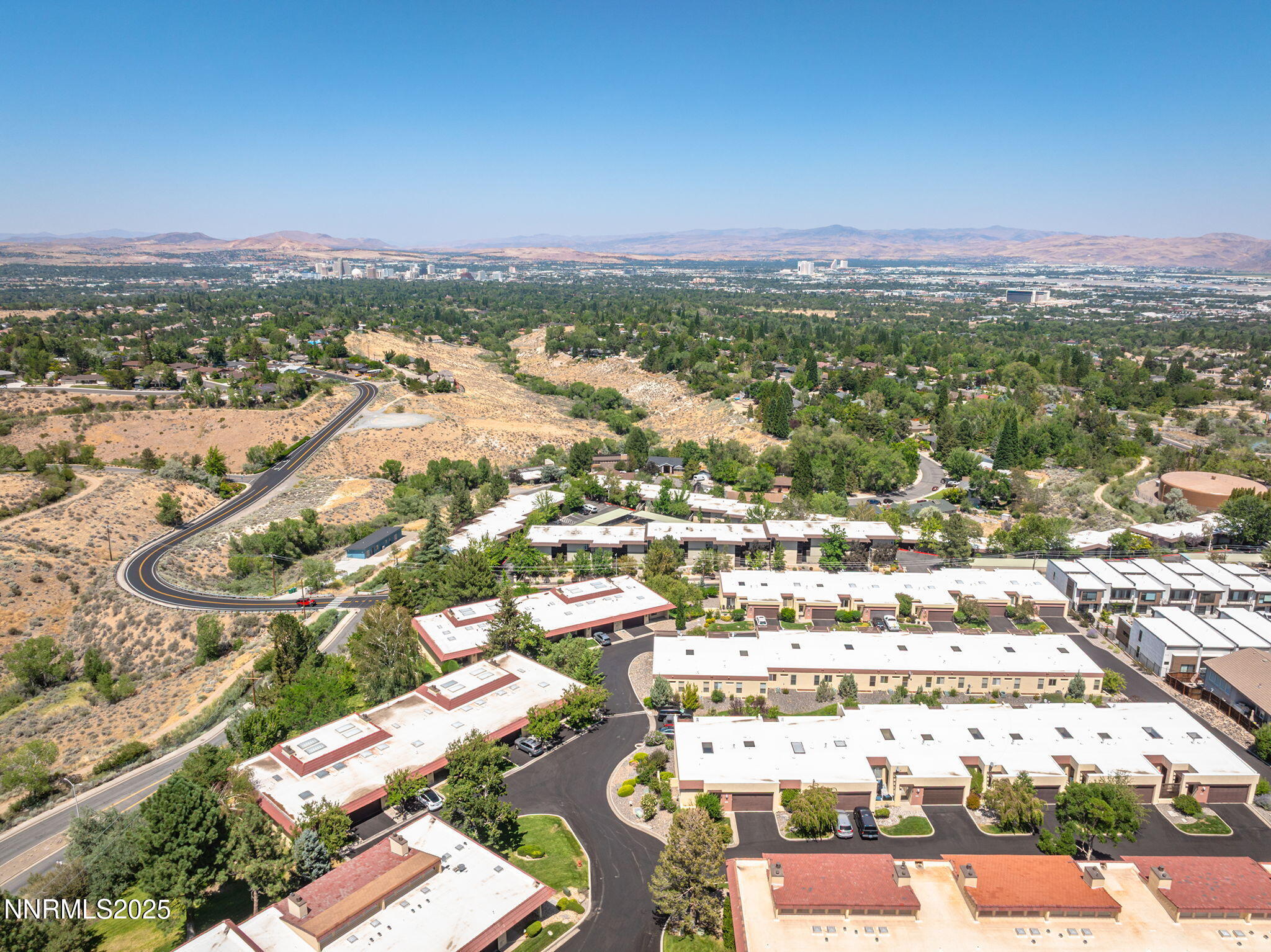 44-web-or-mls-DJI_0957