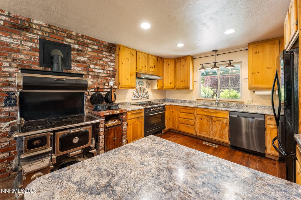 Photo of 3380 Mario Road, Reno, NV 89523 (MLS # 260006132)