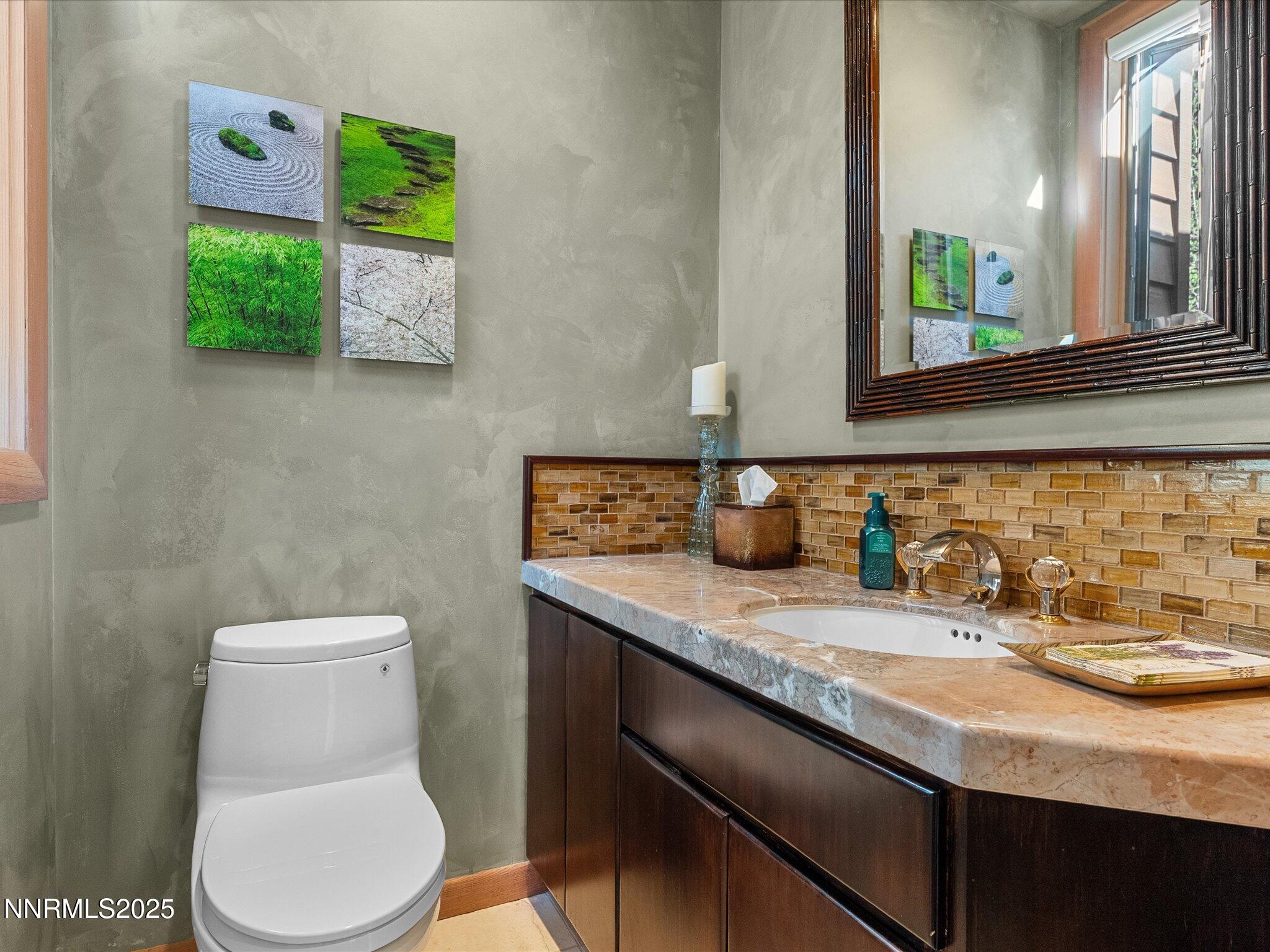 113-Interior upstairs bath