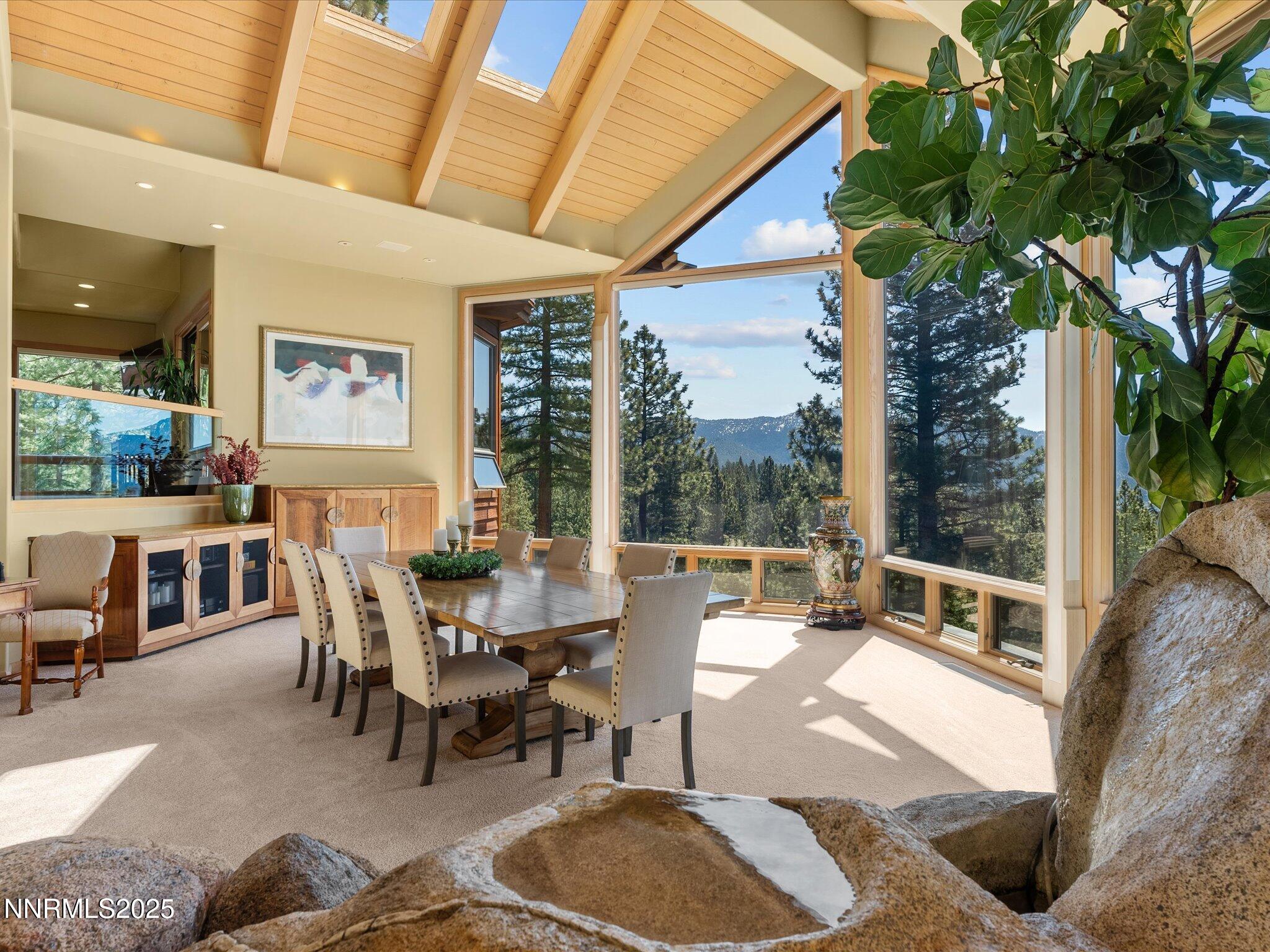 038-Interior dining room