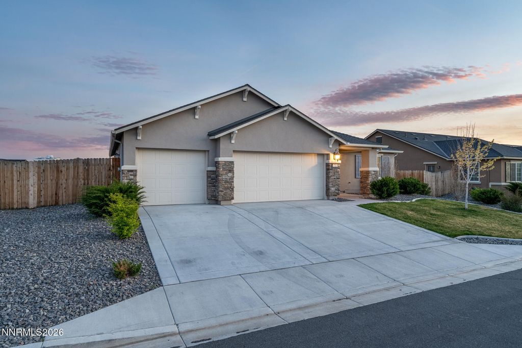 Photo of 712 Hallow Pointe Drive, Sparks, NV 89441 (MLS # 260004188)