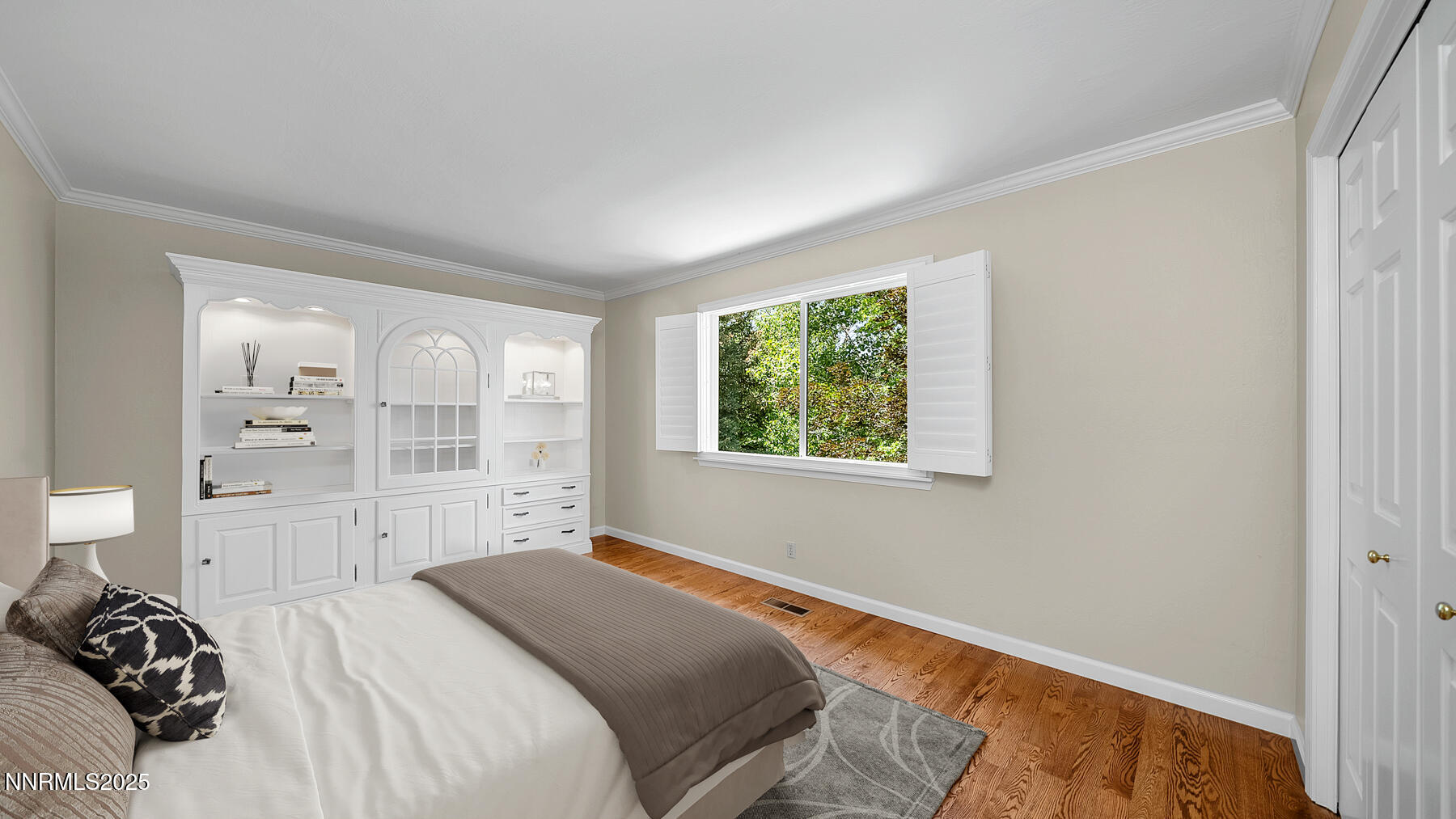 Virtually staged bedroom 4