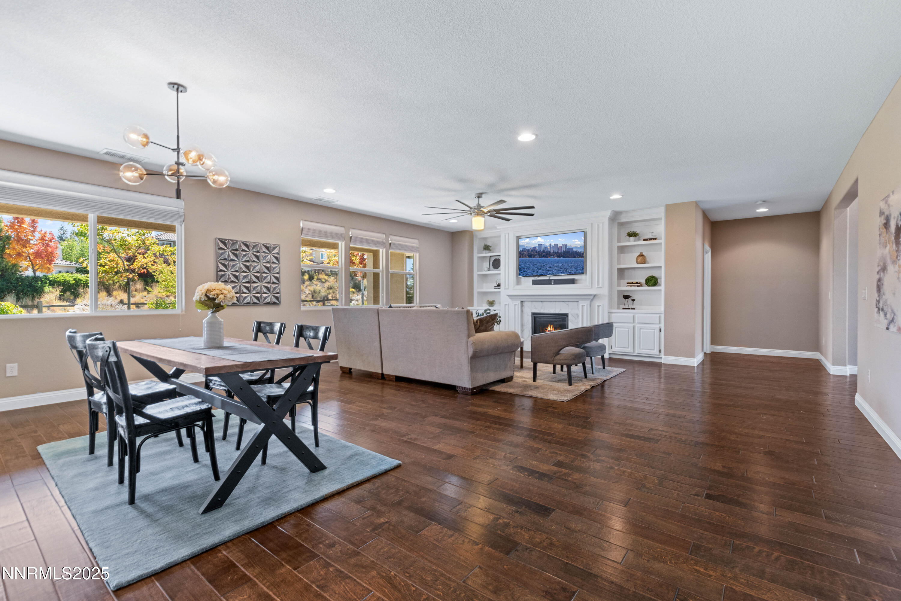 1825 Stone Point Drive (9 of 44) - Copy