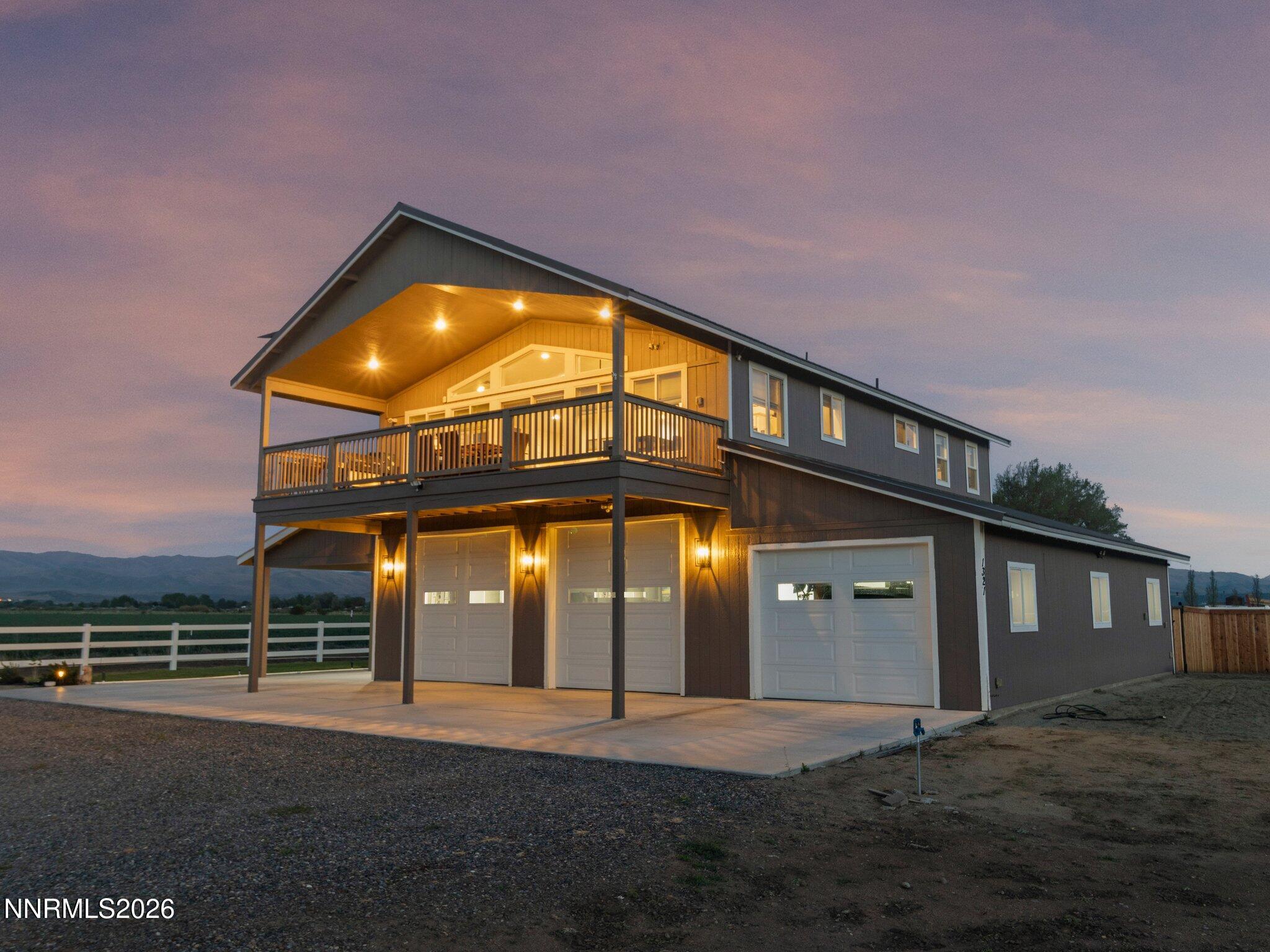 1321 Wilhelm Pl-Twilights-103