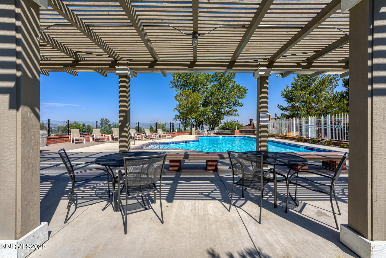 2320 Overlook Ct Reno NV 89509 USA-049-0