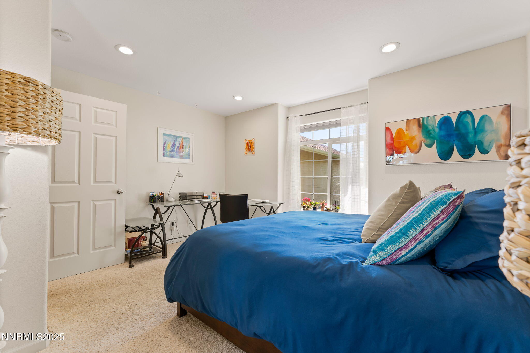 32-web-or-mls-2255 Wide Horizon Drive Re