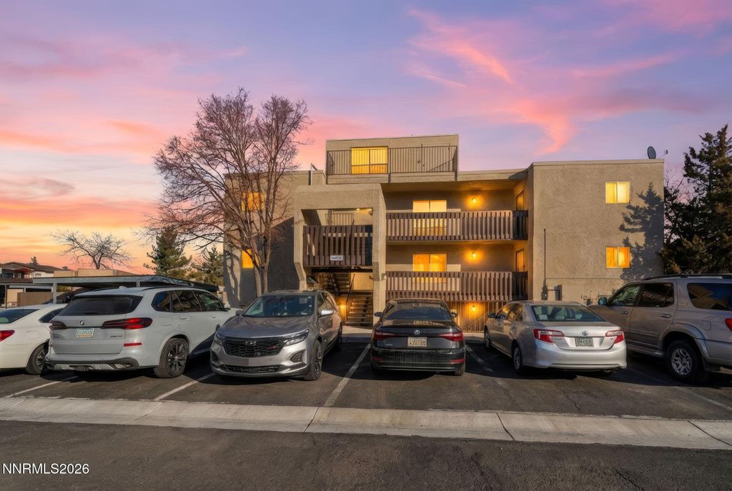 Photo of 111 Vista Rafael Parkway, Reno, NV 89503 (MLS # 260004057)