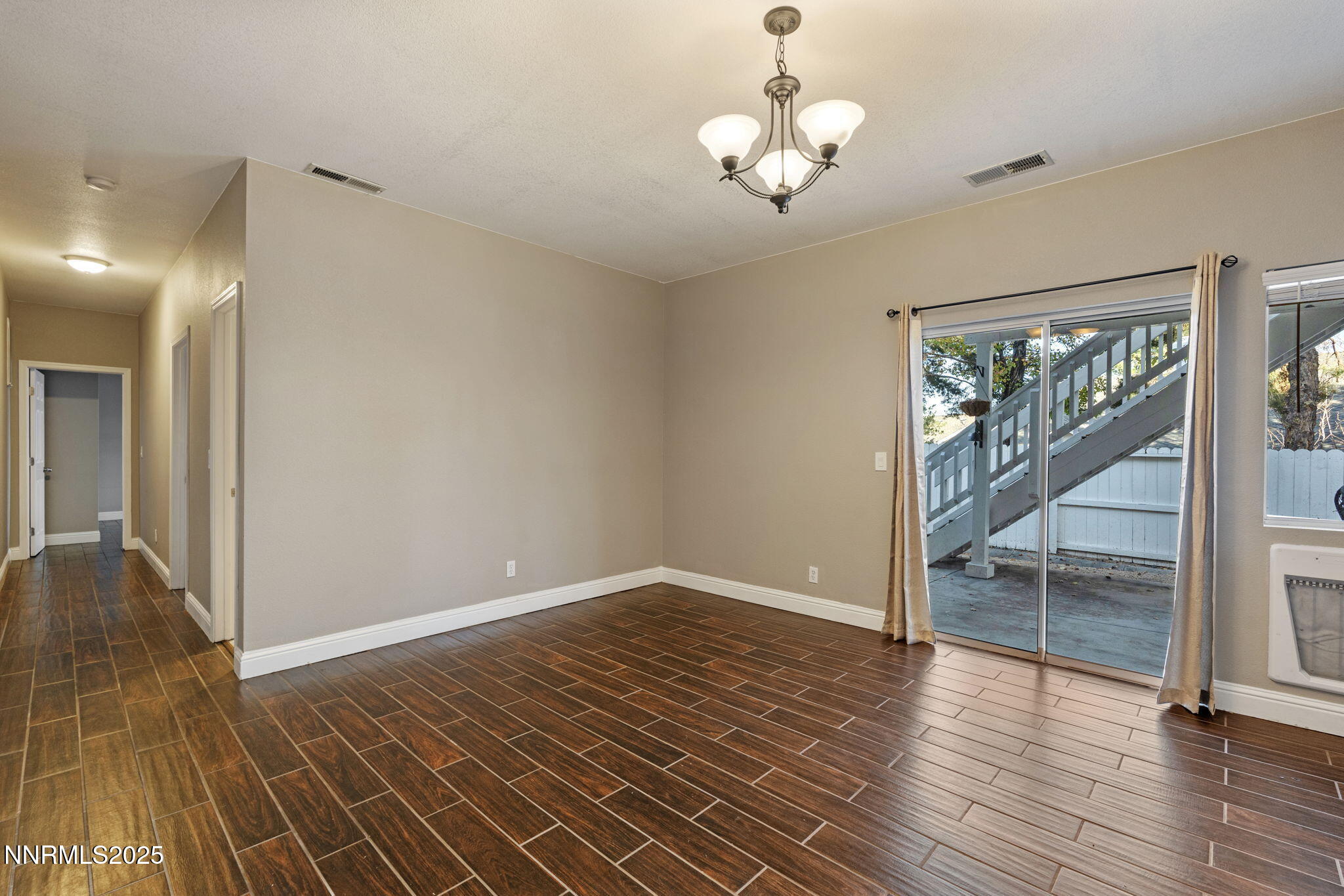 70-web-or-mls-DSC00475