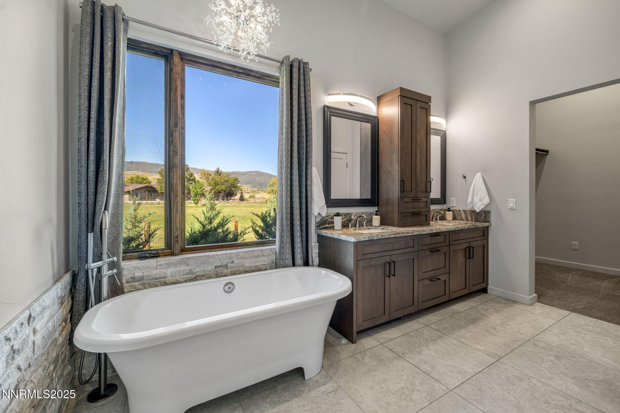 31-web-or-mls-2255 Warrior-15