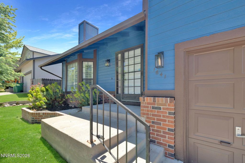 Photo of 1641 Ashbury Lane, Reno, NV 89523 (MLS # 260006258)