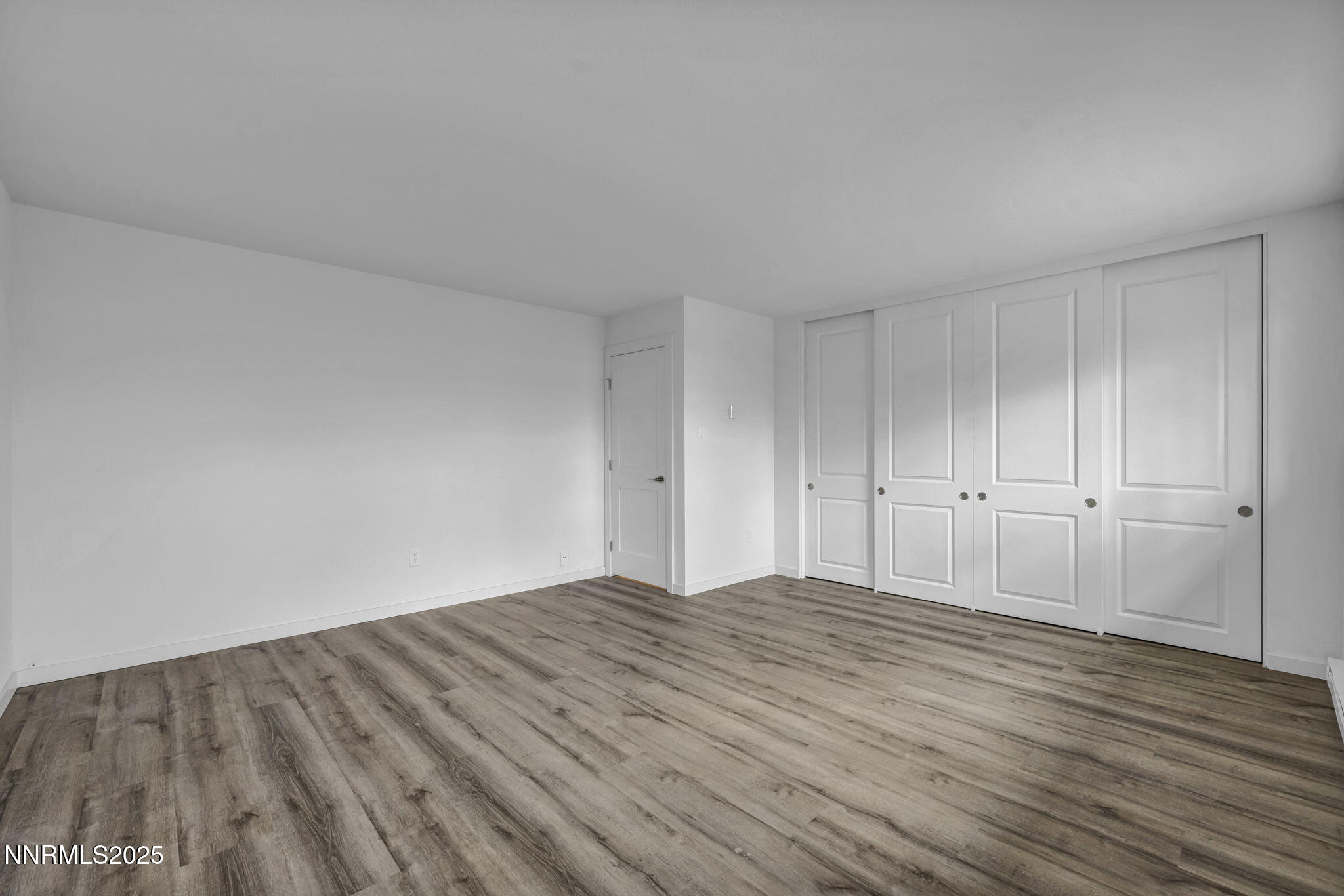 44-web-or-mls-385-smithridge-park