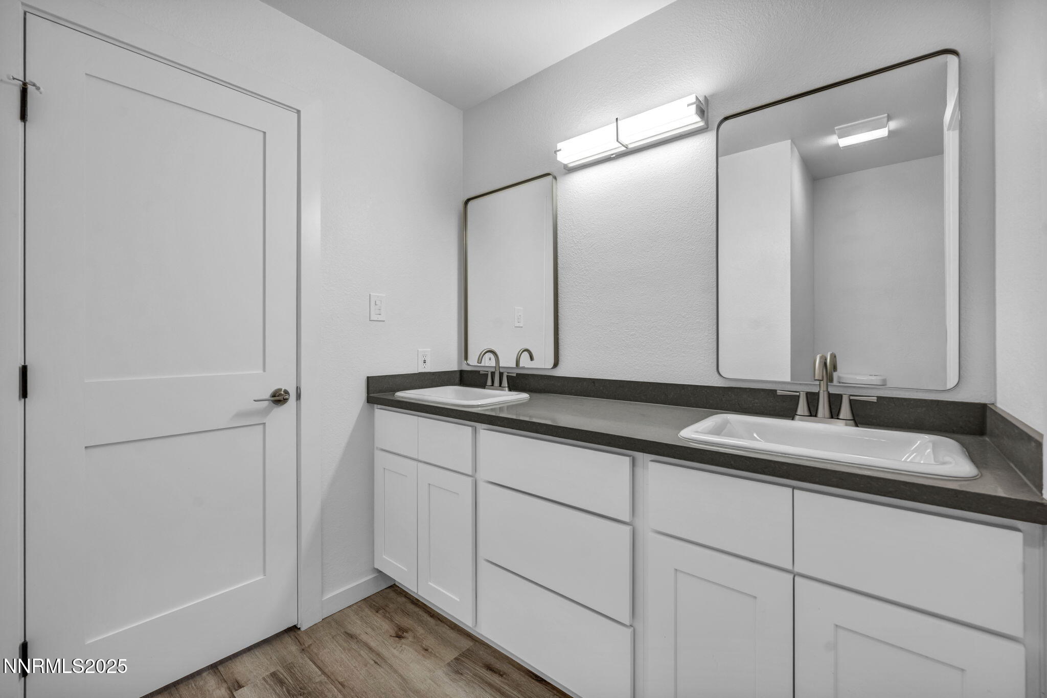 54-web-or-mls-385-smithridge-park