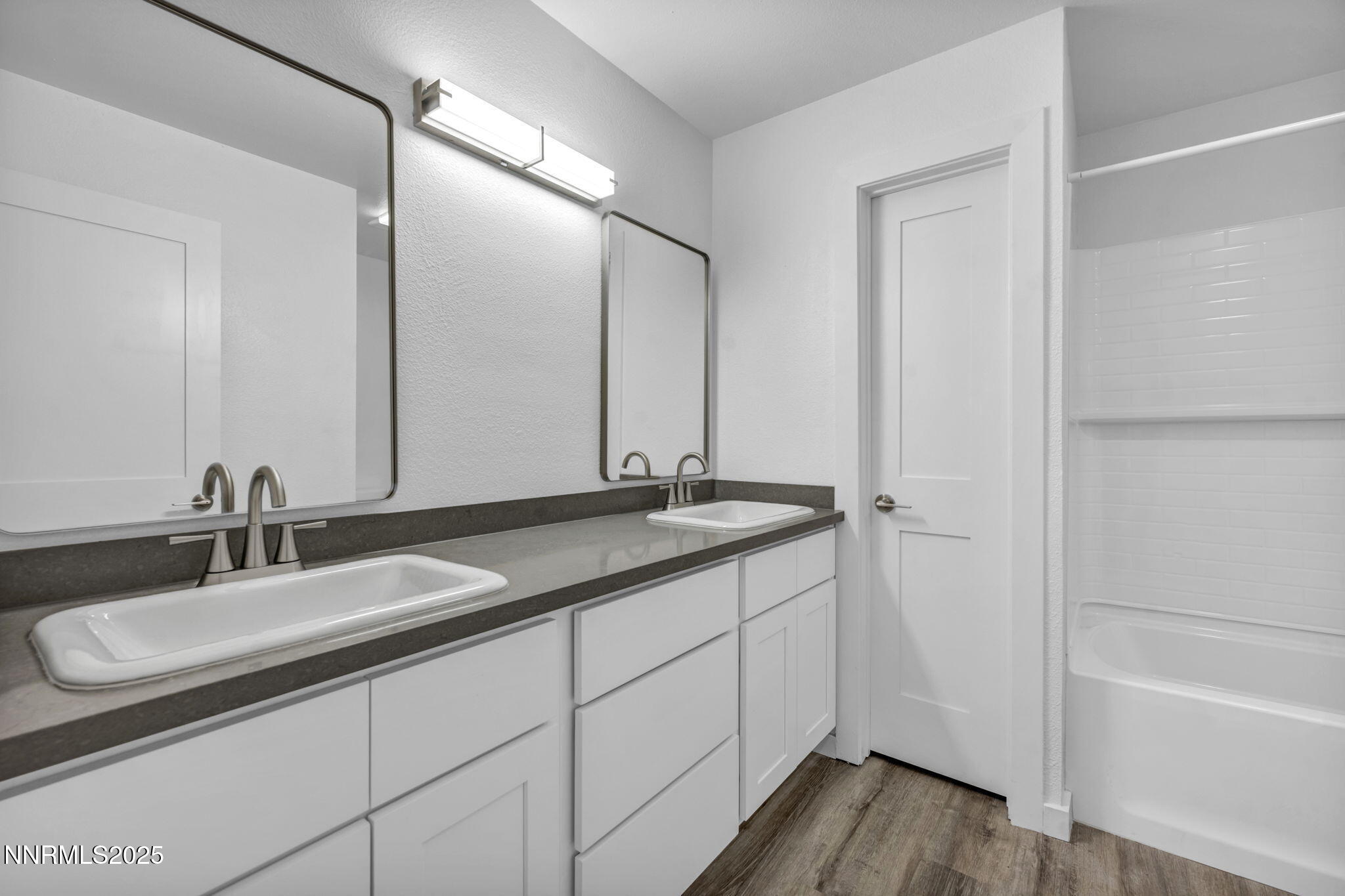 51-web-or-mls-385-smithridge-park