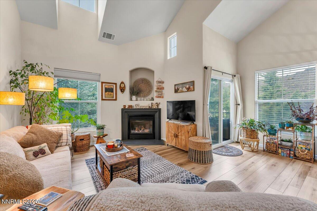 09-9050 Double R Blvd Unit 924 Reno NV 8