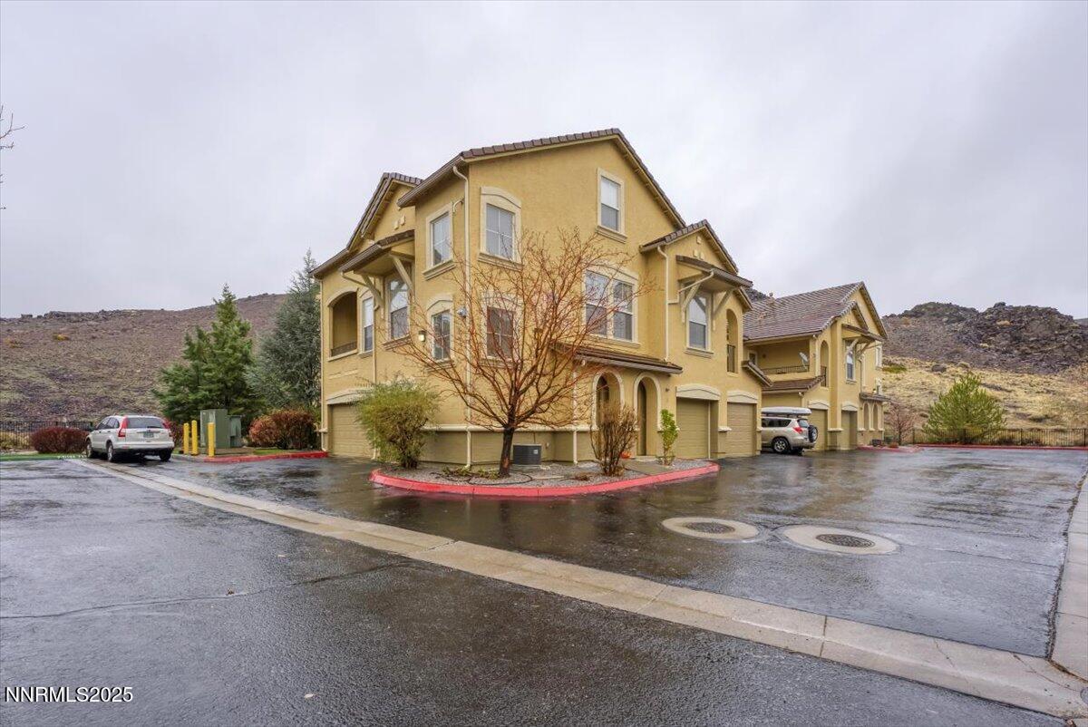 01-9050 Double R Blvd Unit 924 Reno NV 8