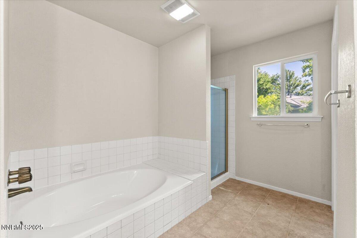 27-7187 Blue Falls Circle Reno NV 89511-