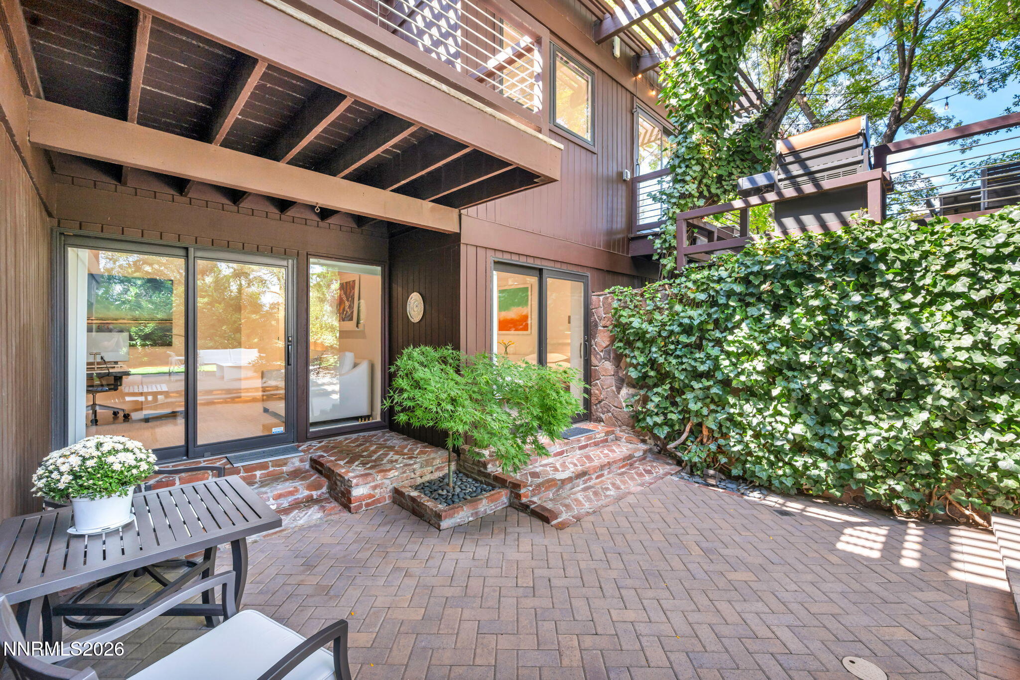 2040 Parkridge Circle