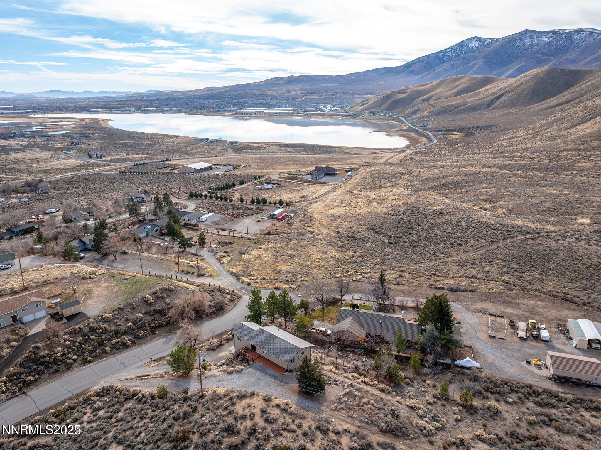 30-web-or-mls-DJI_20251215063945_0221_D