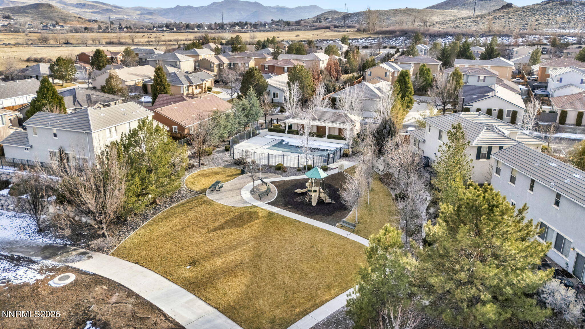 27-web-or-mls-519-n-sand-crane-cir