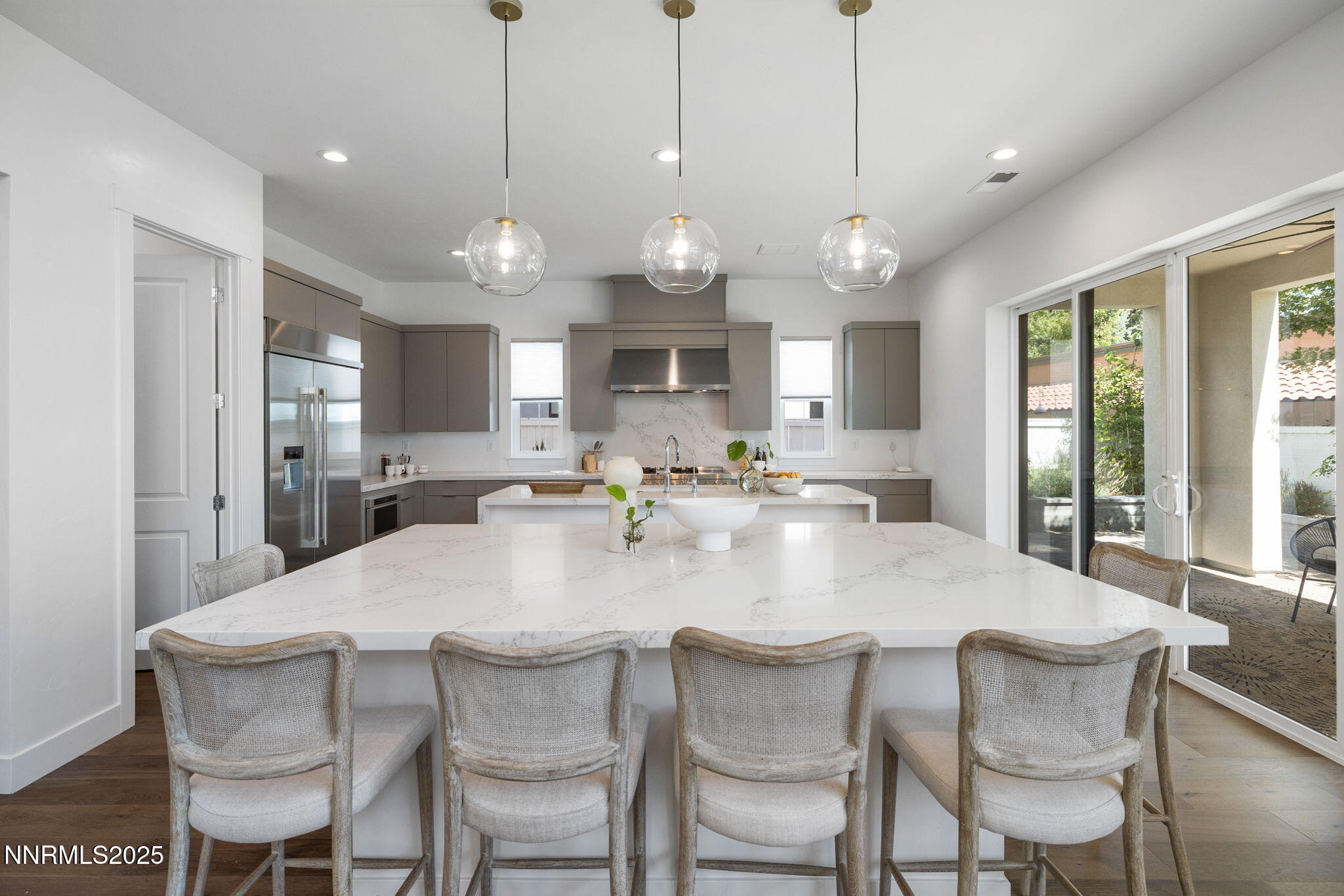 25-web-or-mls-5406 Side Saddle-26