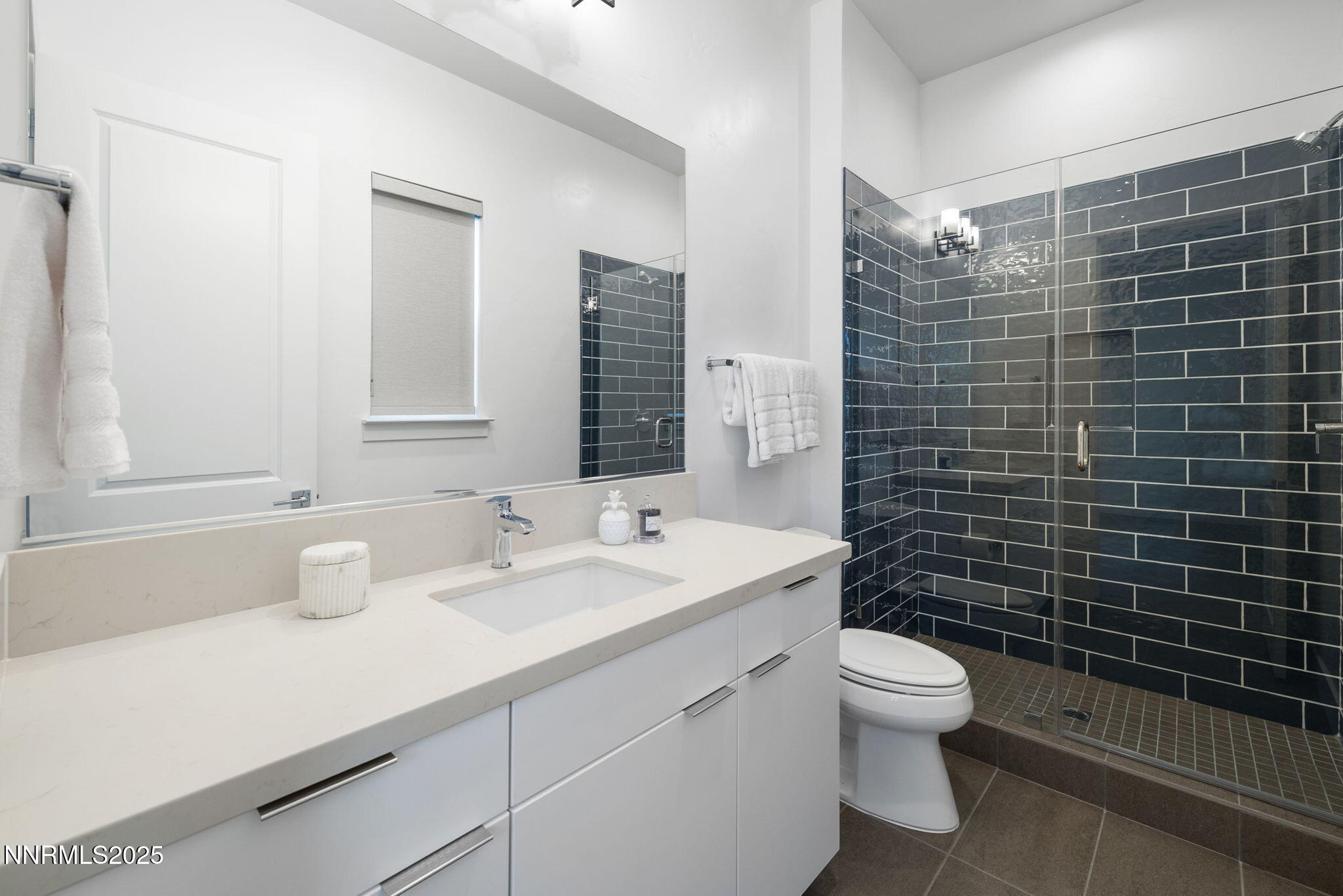 10-web-or-mls-5406 Side Saddle-9