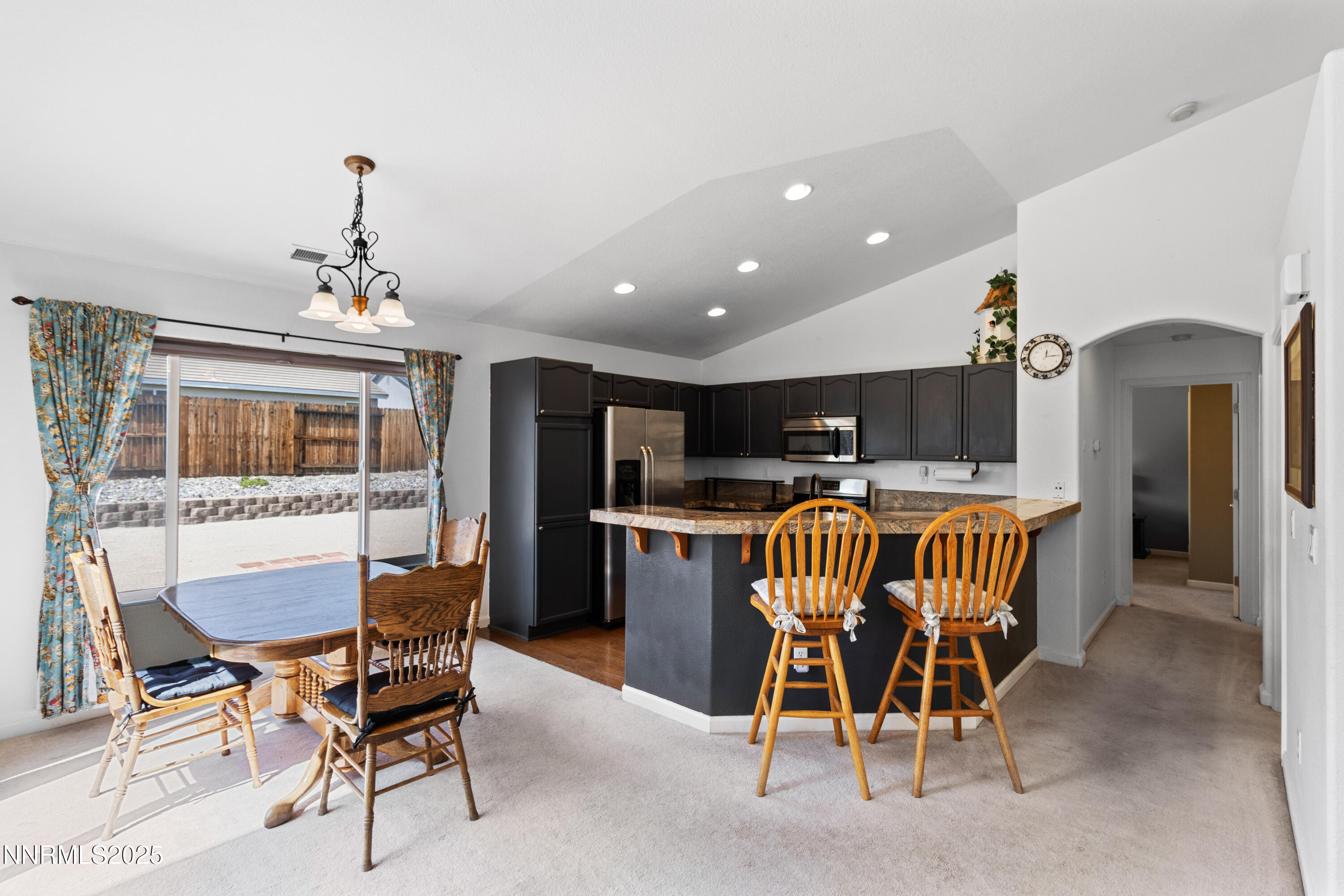 10375 Rosemount Dr 09