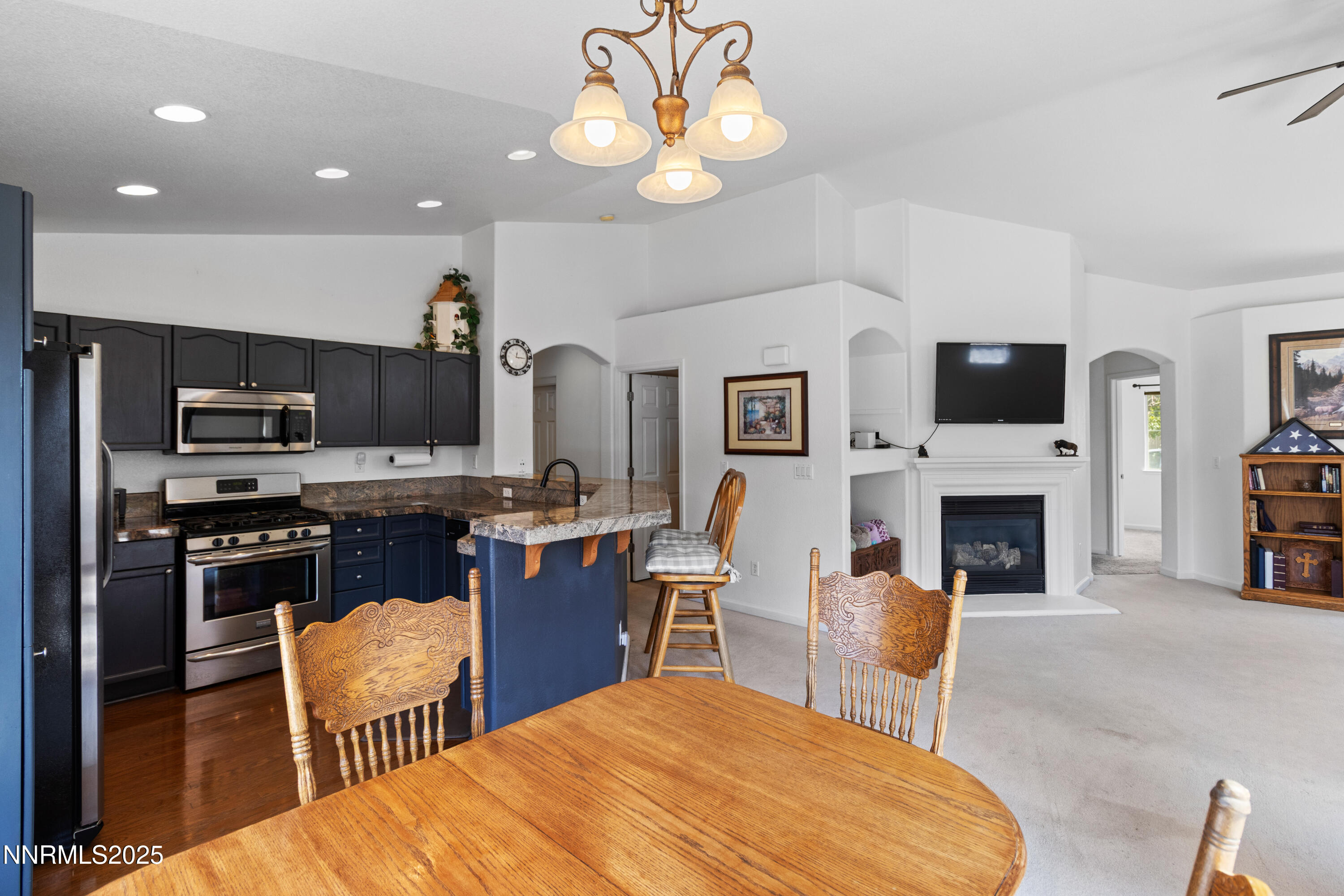 10375 Rosemount Dr 10