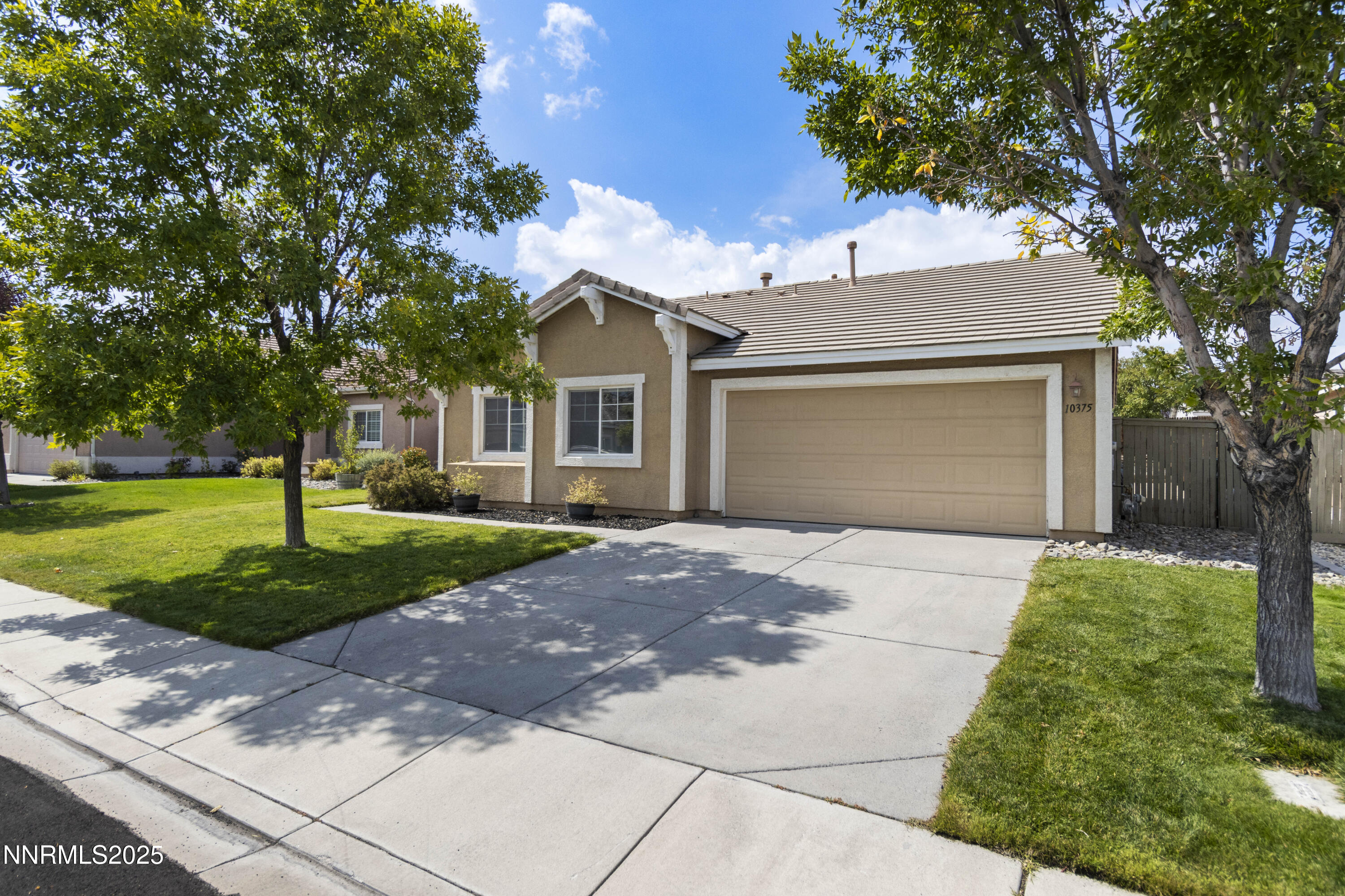 10375 Rosemount Dr 01