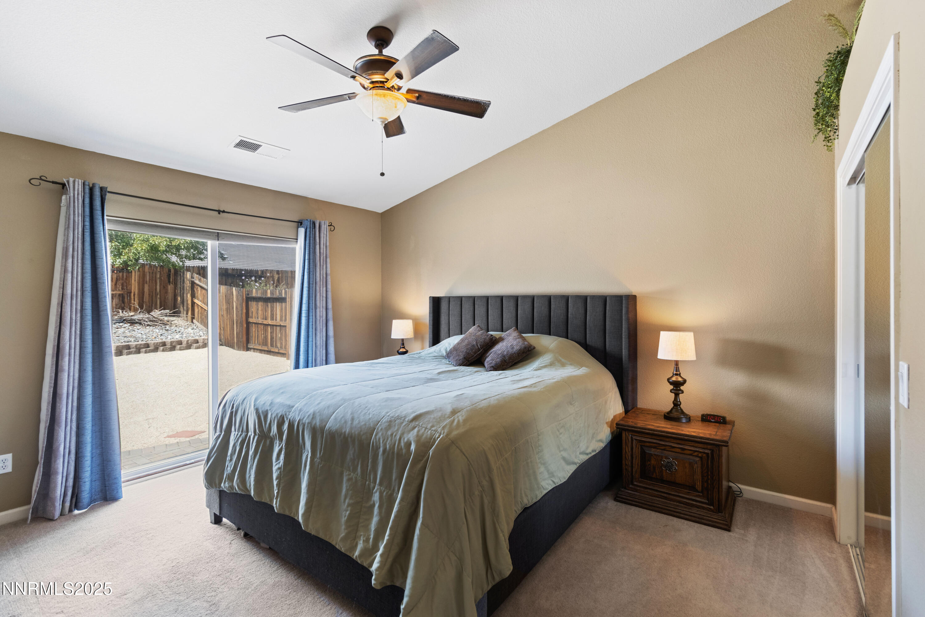 10375 Rosemount Dr 15