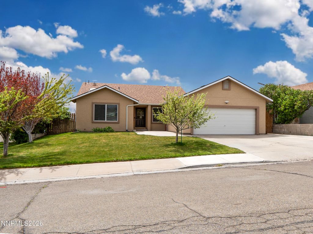 Photo of 649 W National Avenue, Winnemucca, NV 89445 (MLS # 260005033)