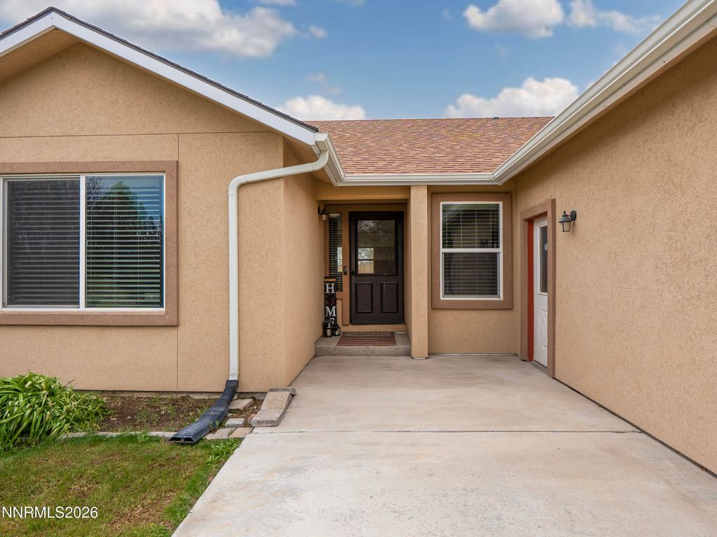 Photo of 649 W National Avenue, Winnemucca, NV 89445 (MLS # 260005033)