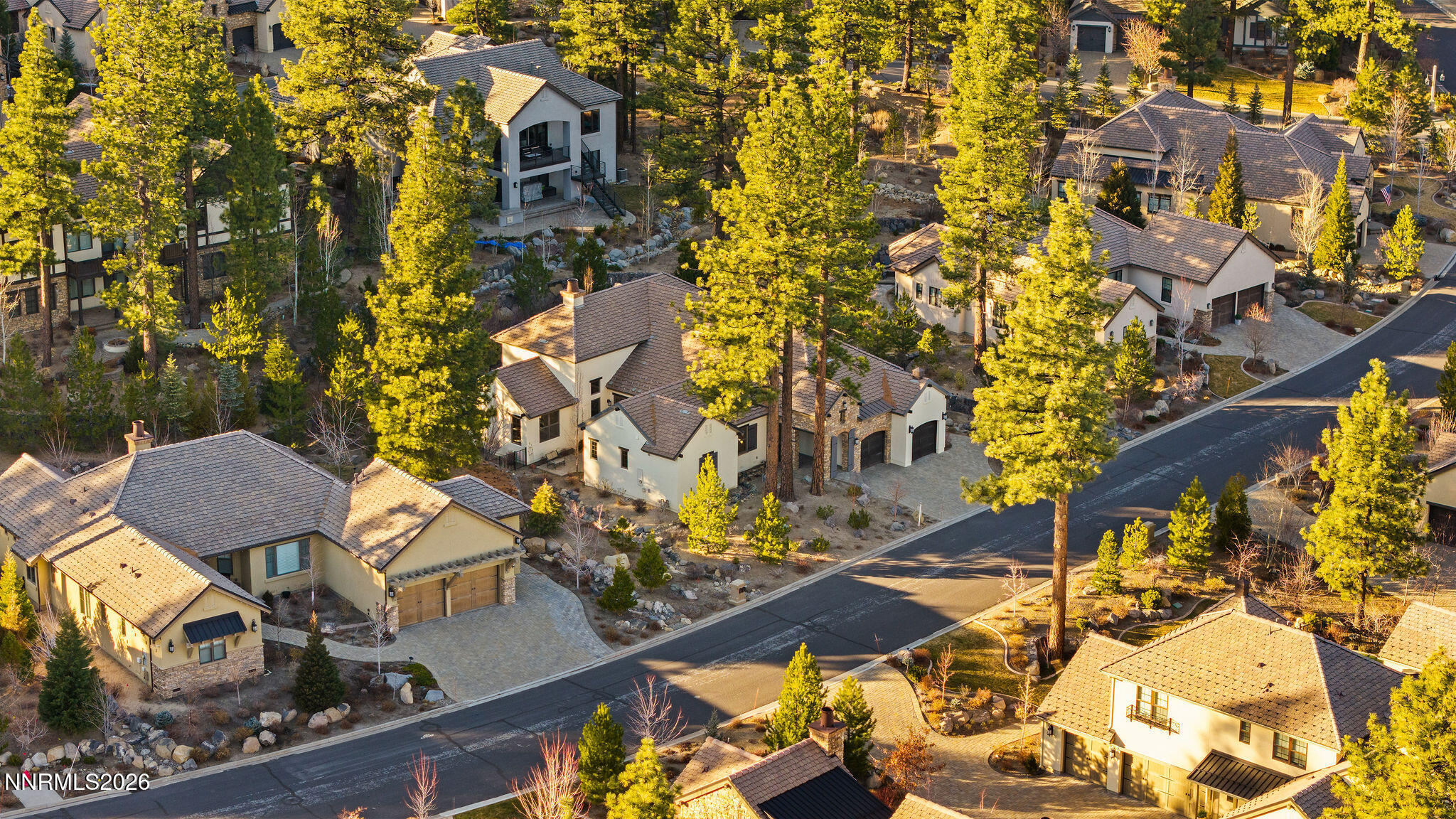 20605ParcForetDrive-47