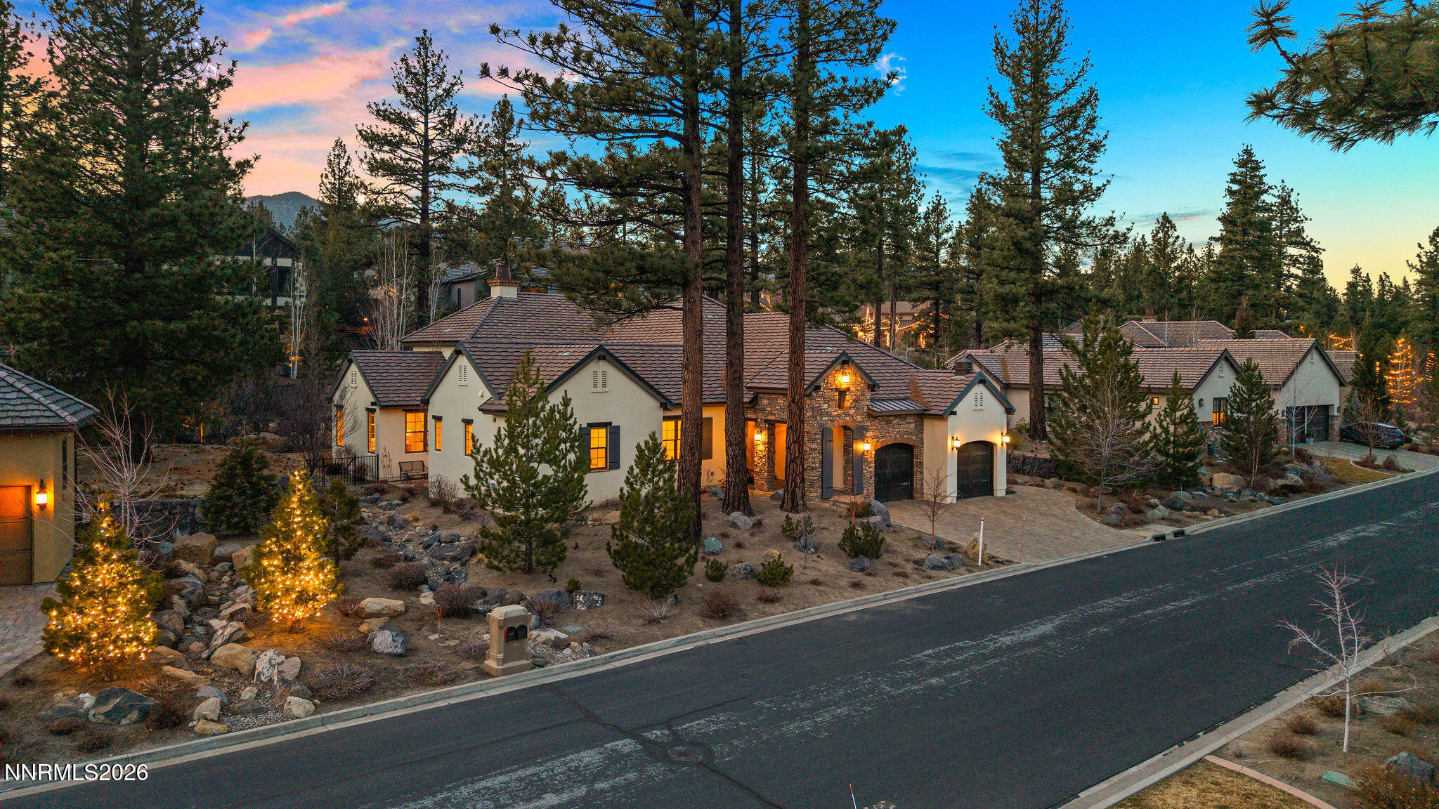 20605ParcForetDrive-74