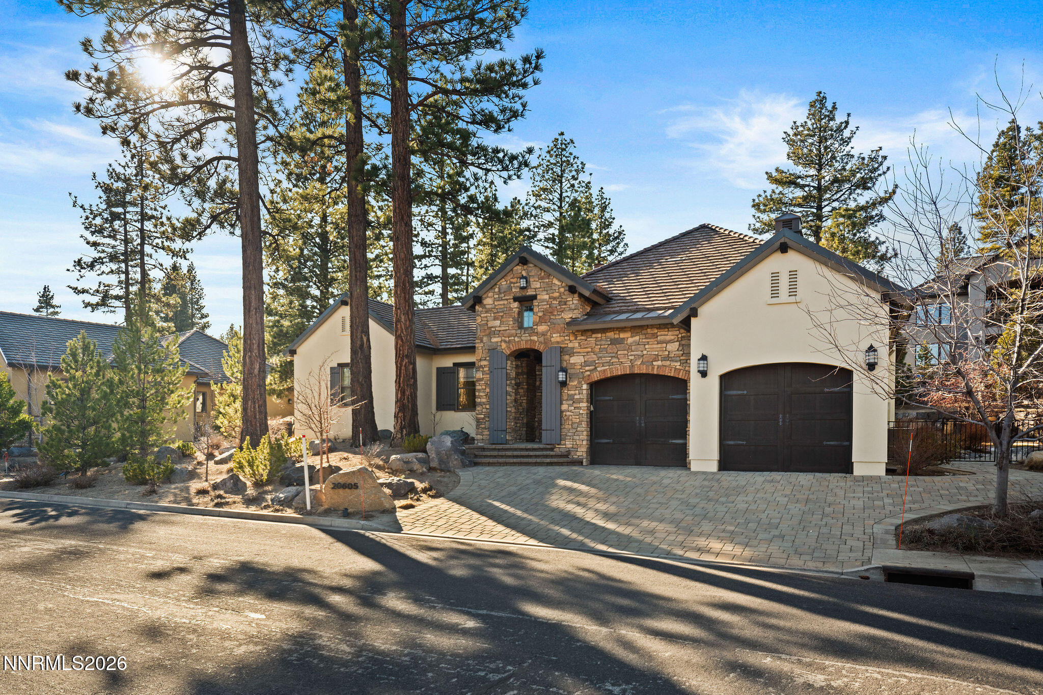 20605ParcForetDrive-2