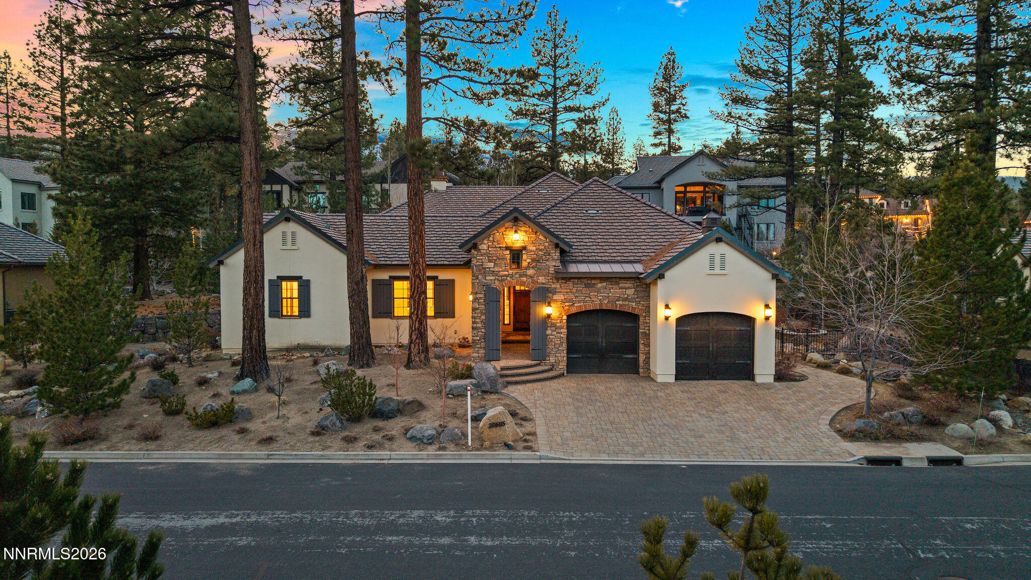 20605ParcForetDrive-73