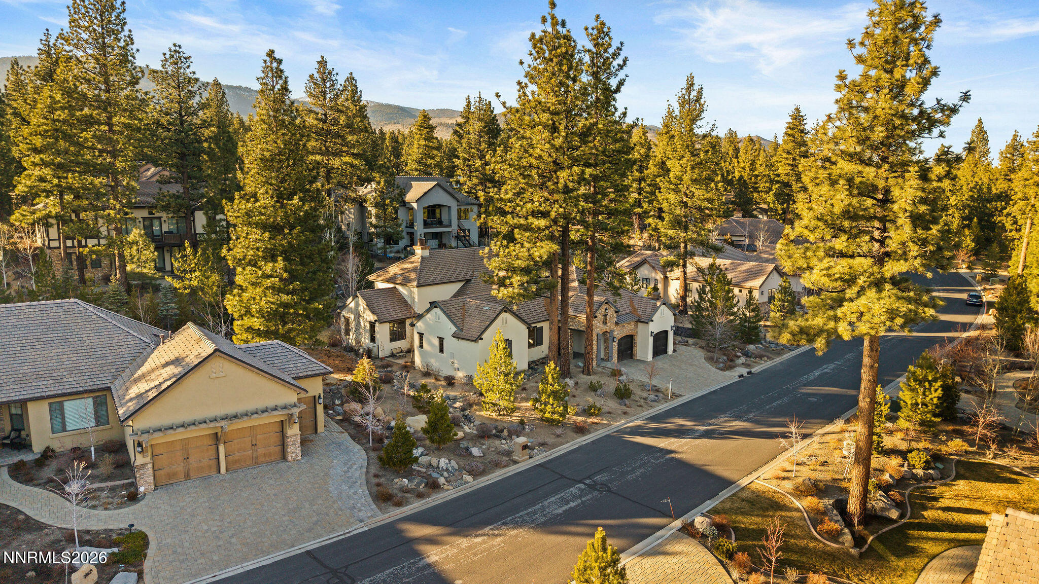 20605ParcForetDrive-44