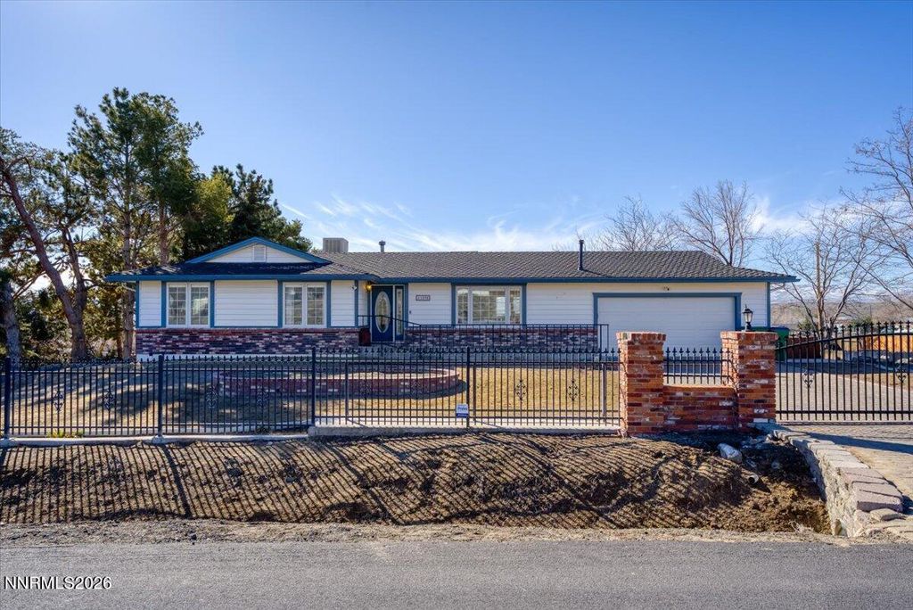 Photo of 11890 Heartpine Street, Reno, NV 89506 (MLS # 260001559)