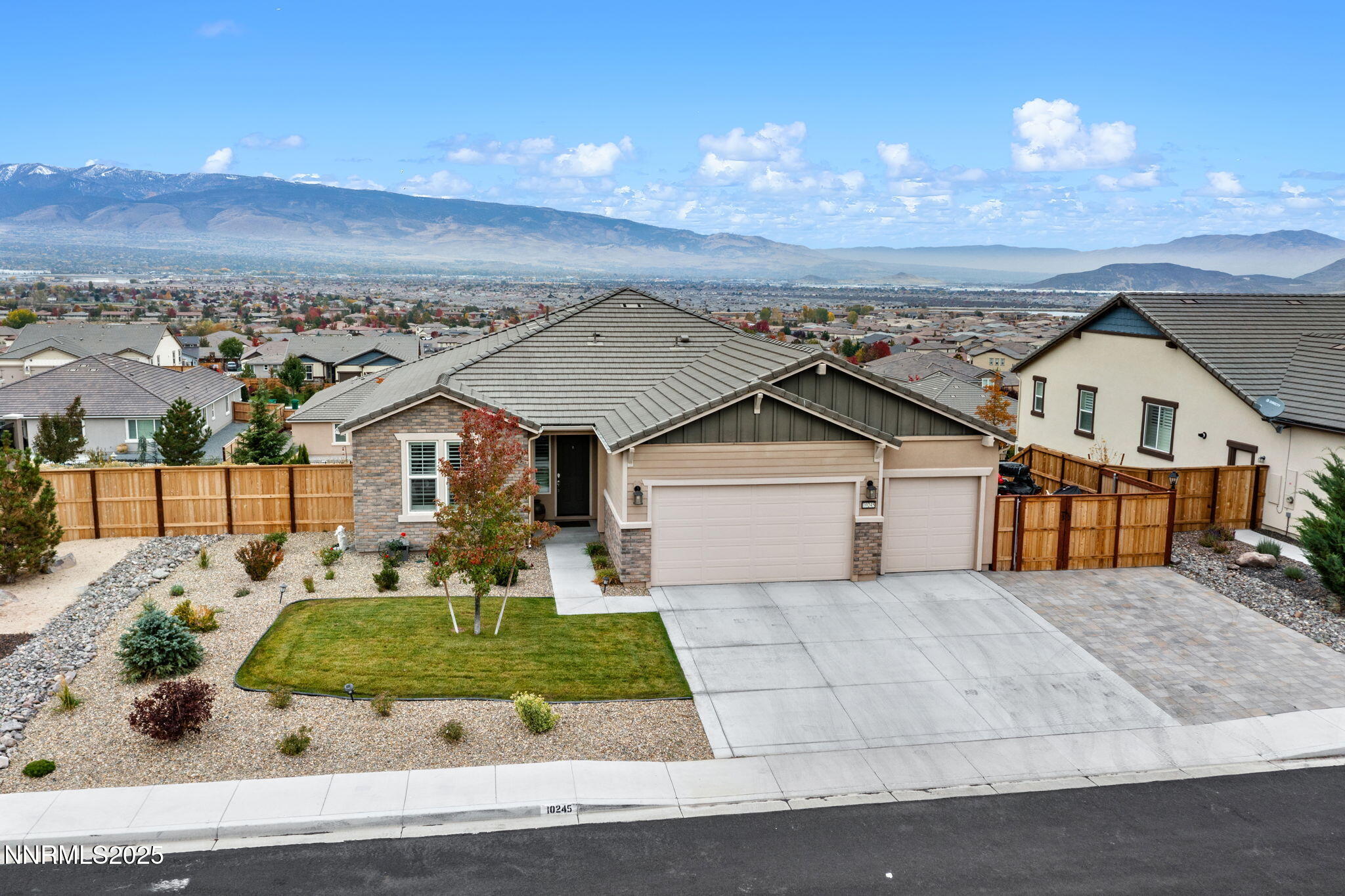 15-web-or-mls-DJI_0412