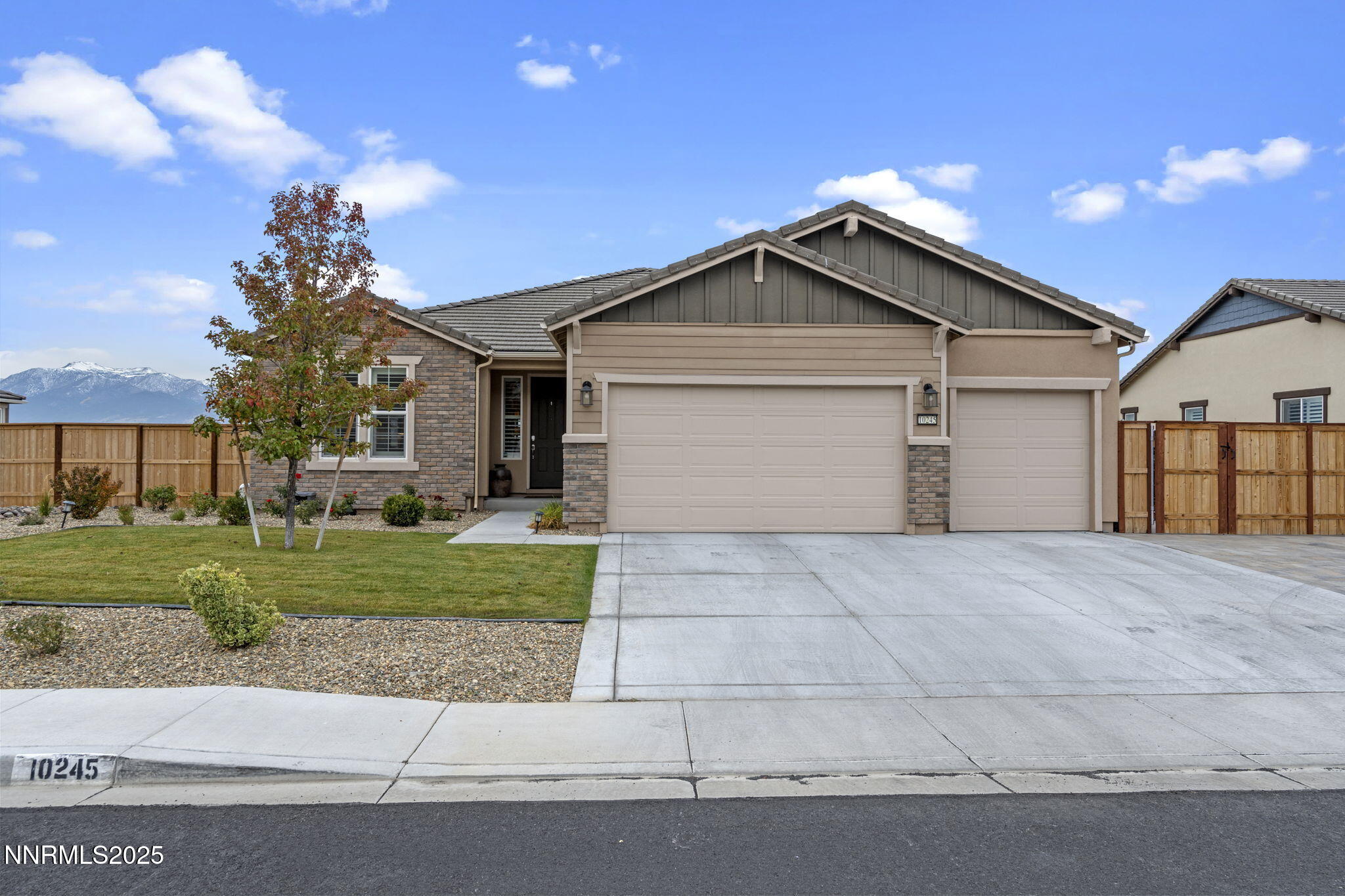 10-web-or-mls-DSC04082