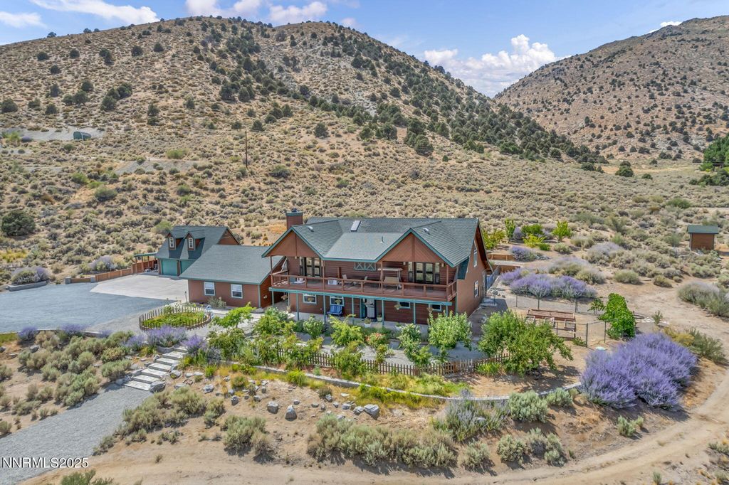 Photo of 111 Upper Colony Road, Wellington, NV 89444 (MLS # 250053637)