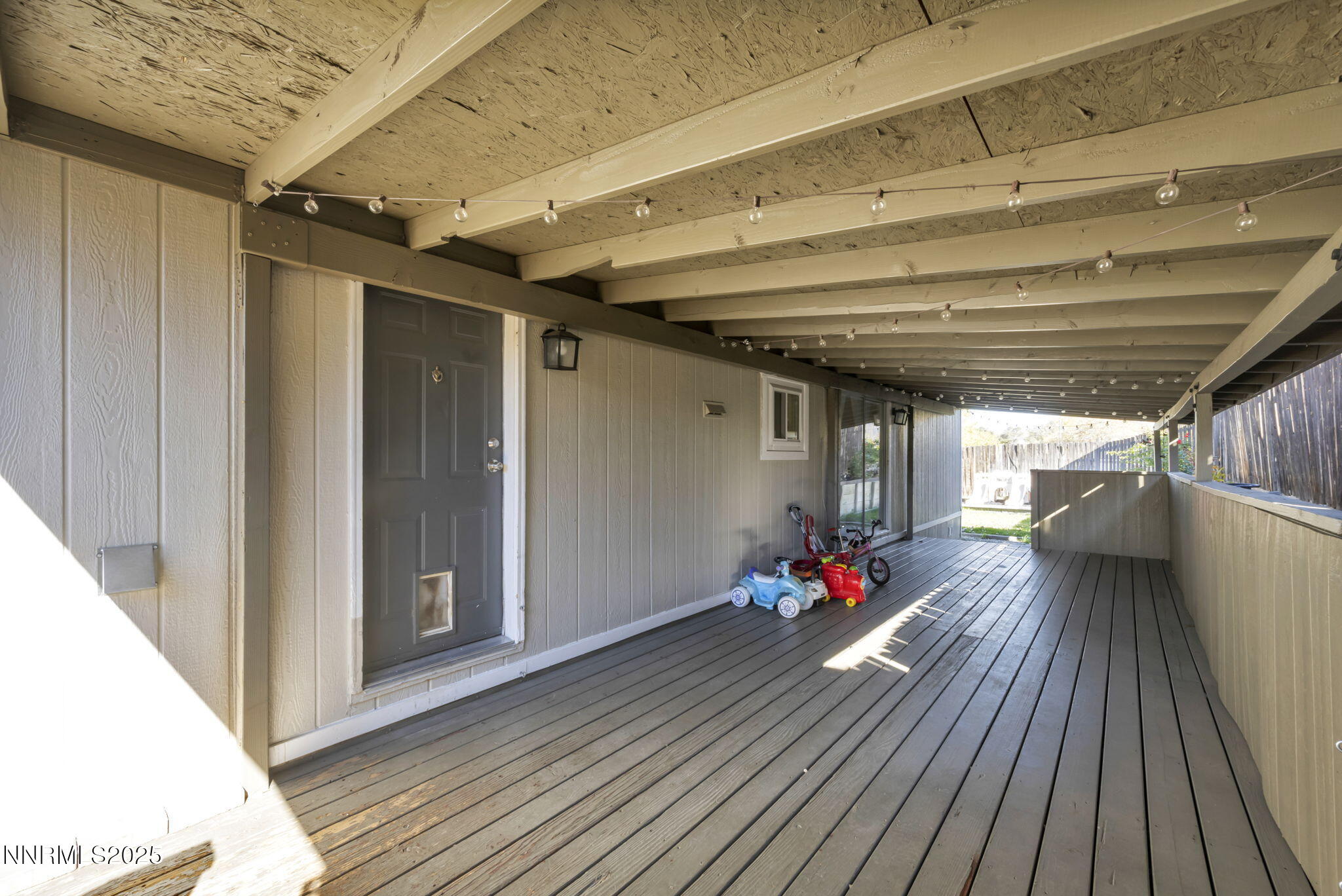 14-web-or-mls-4970-newport-ct